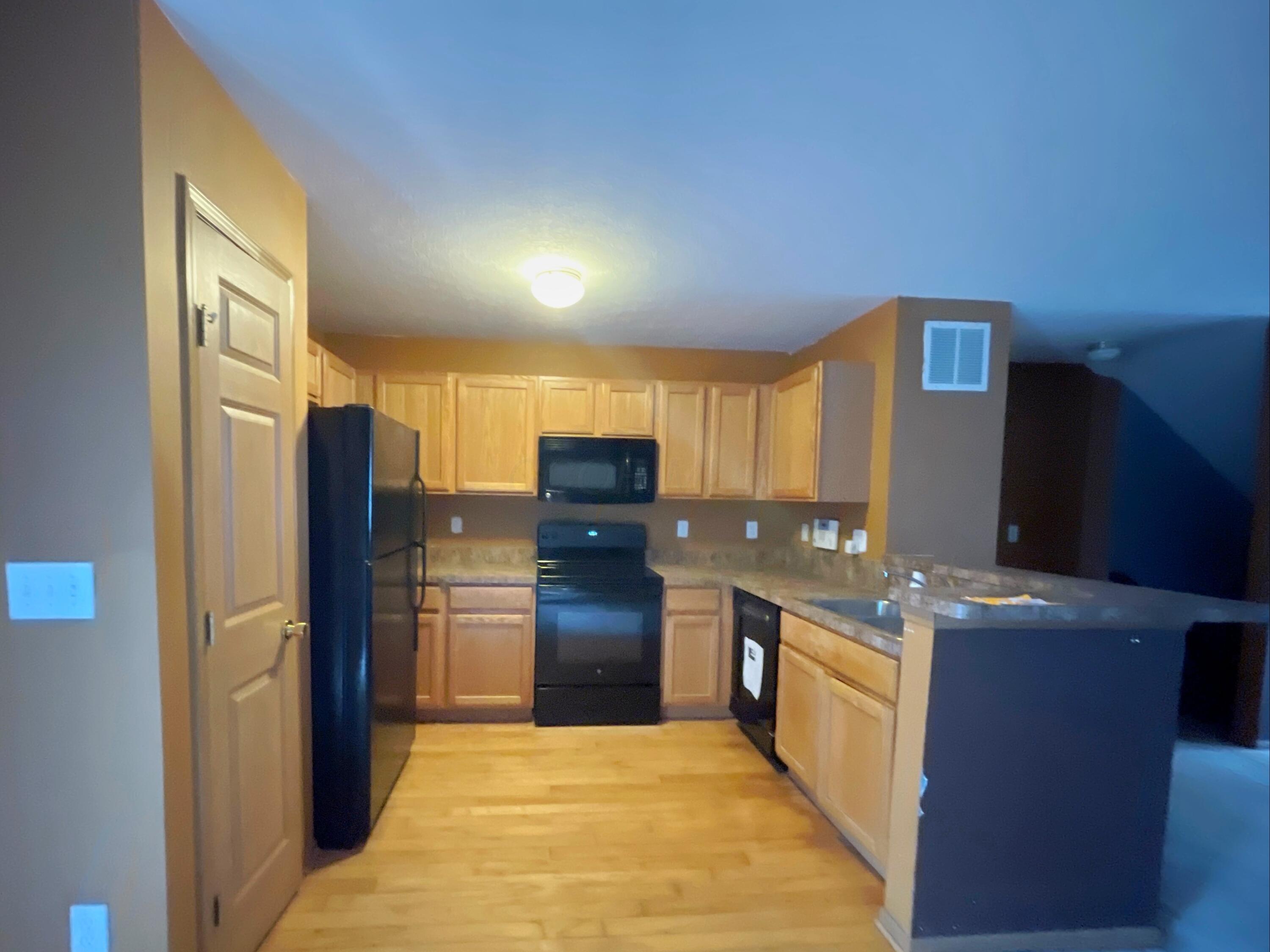 8322 Bruntsfield Road Property Photo 7