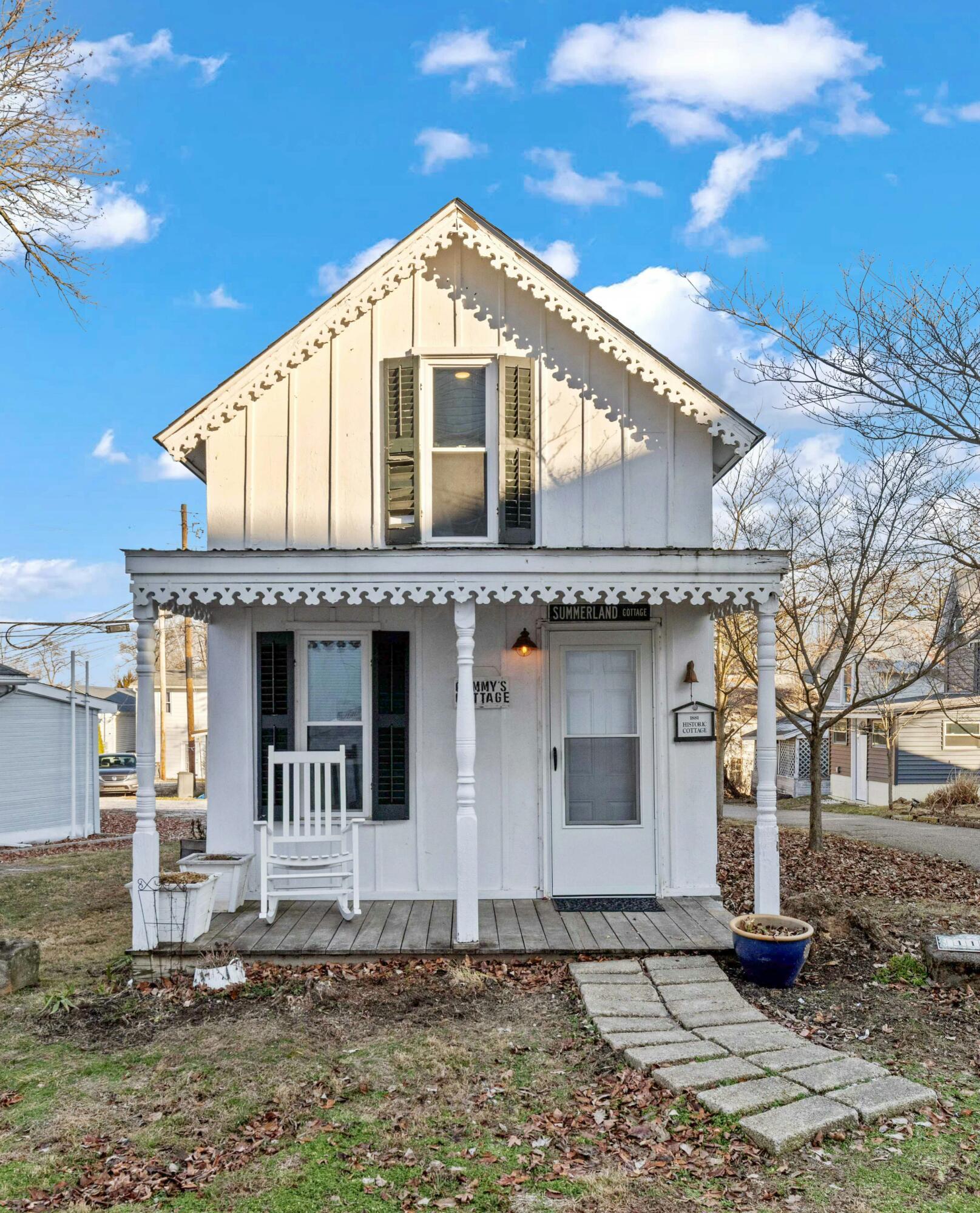 115 6th Street Property Photo 3