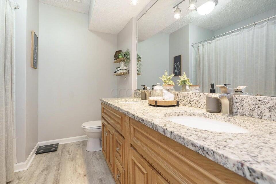 7867 Meadowhaven Boulevard, 57 Property Photo 8