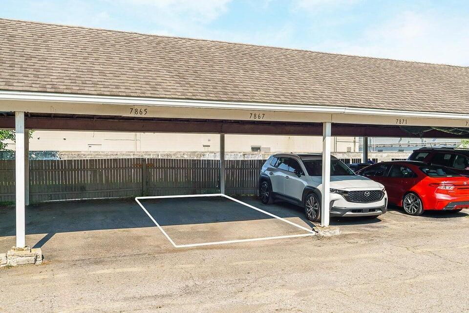 7867 Meadowhaven Boulevard, 57 Property Photo 12