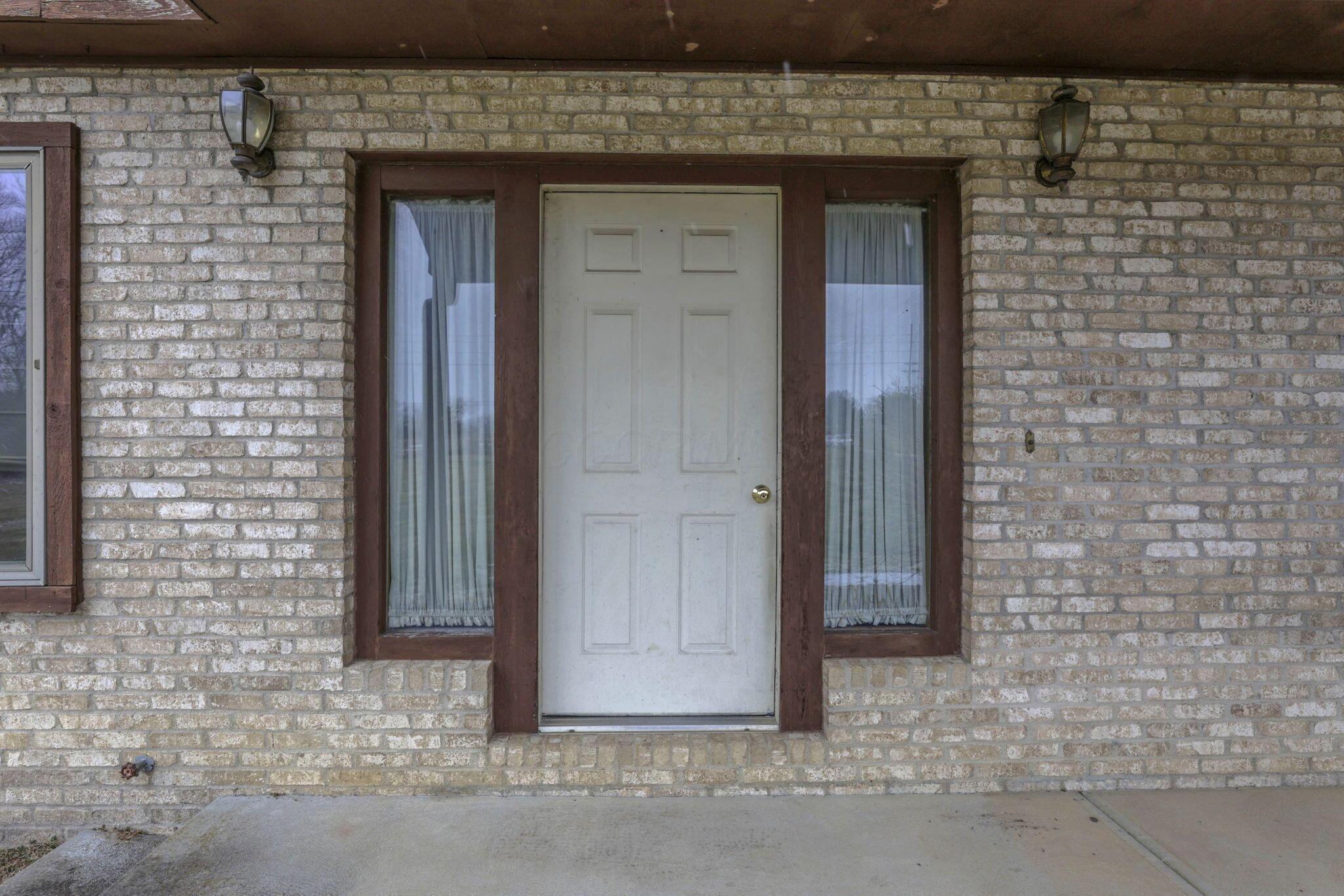 780 Diley Road Property Photo 7