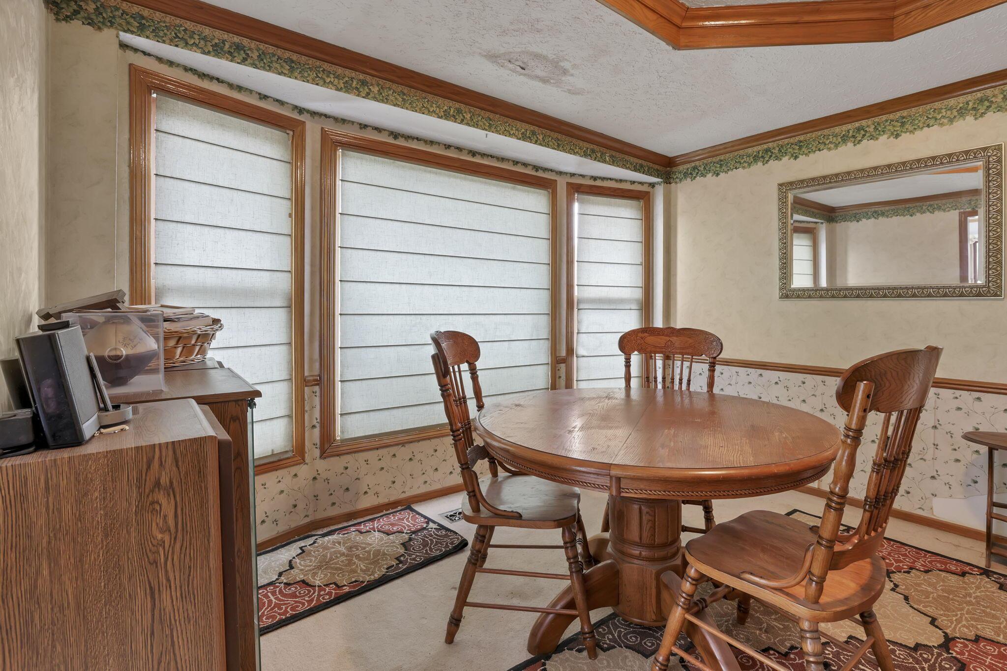 780 Diley Road Property Photo 17