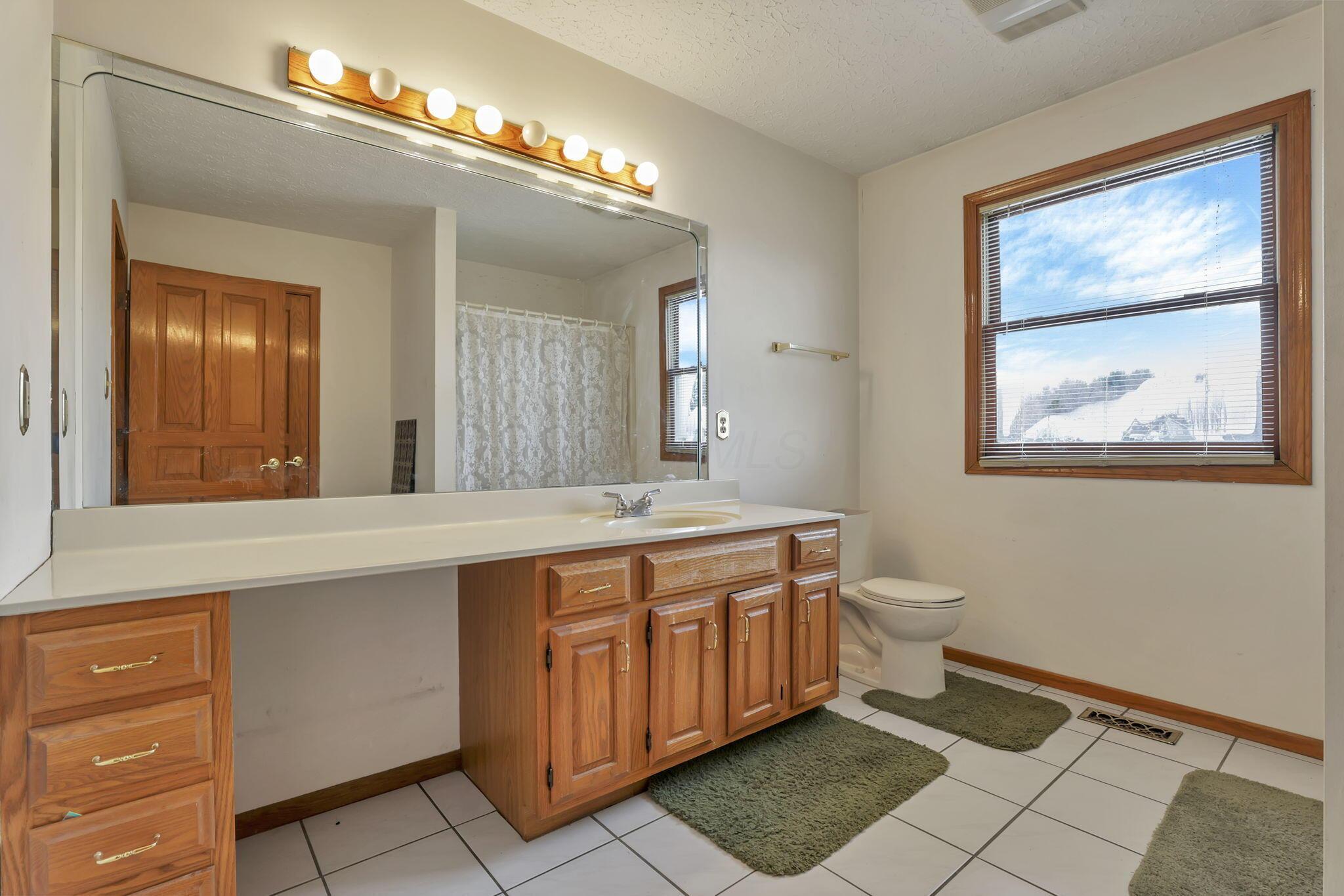 780 Diley Road Property Photo 33