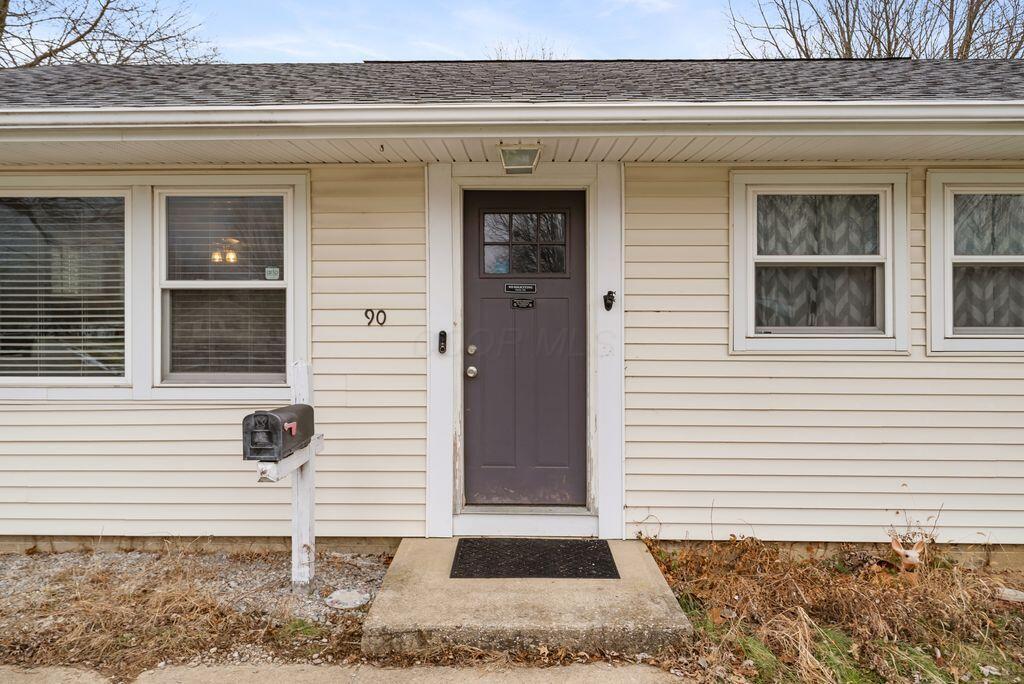 90 Richards Drive Property Photo 2