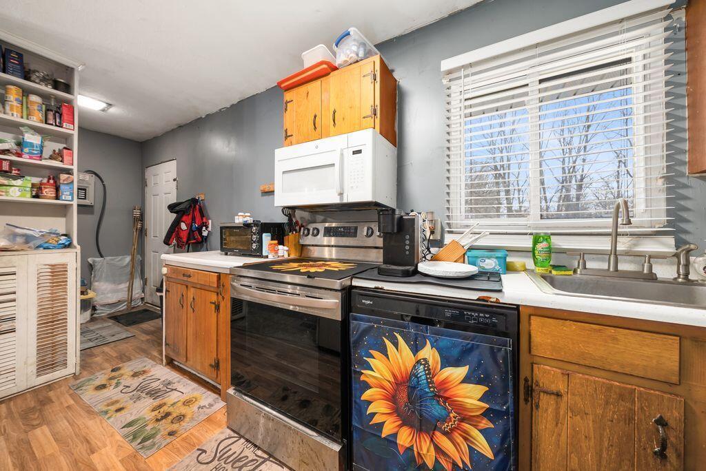 90 Richards Drive Property Photo 16
