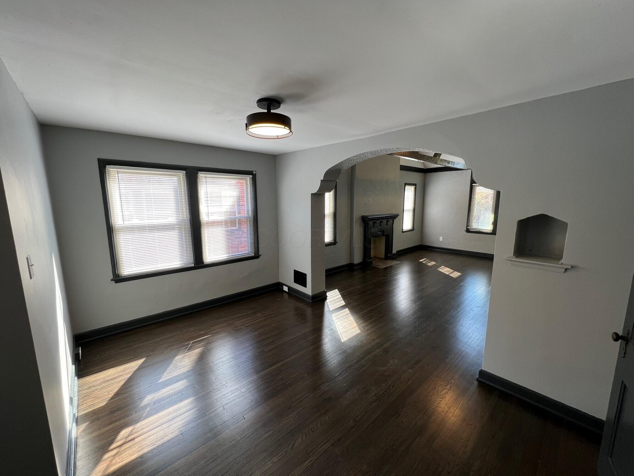 1566 Northwest Boulevard Property Photo 8