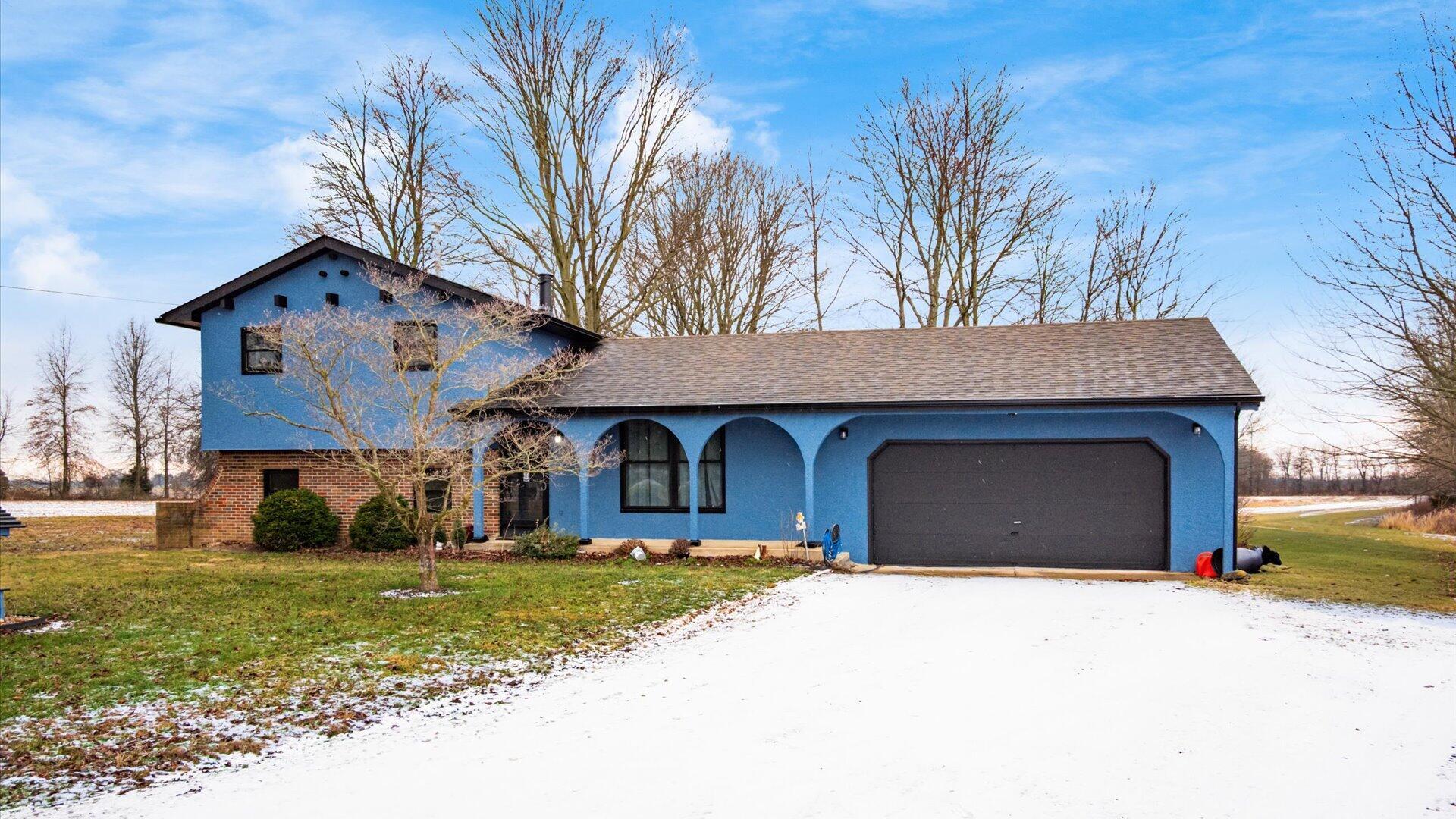 8107 Richardson Road Property Photo 1