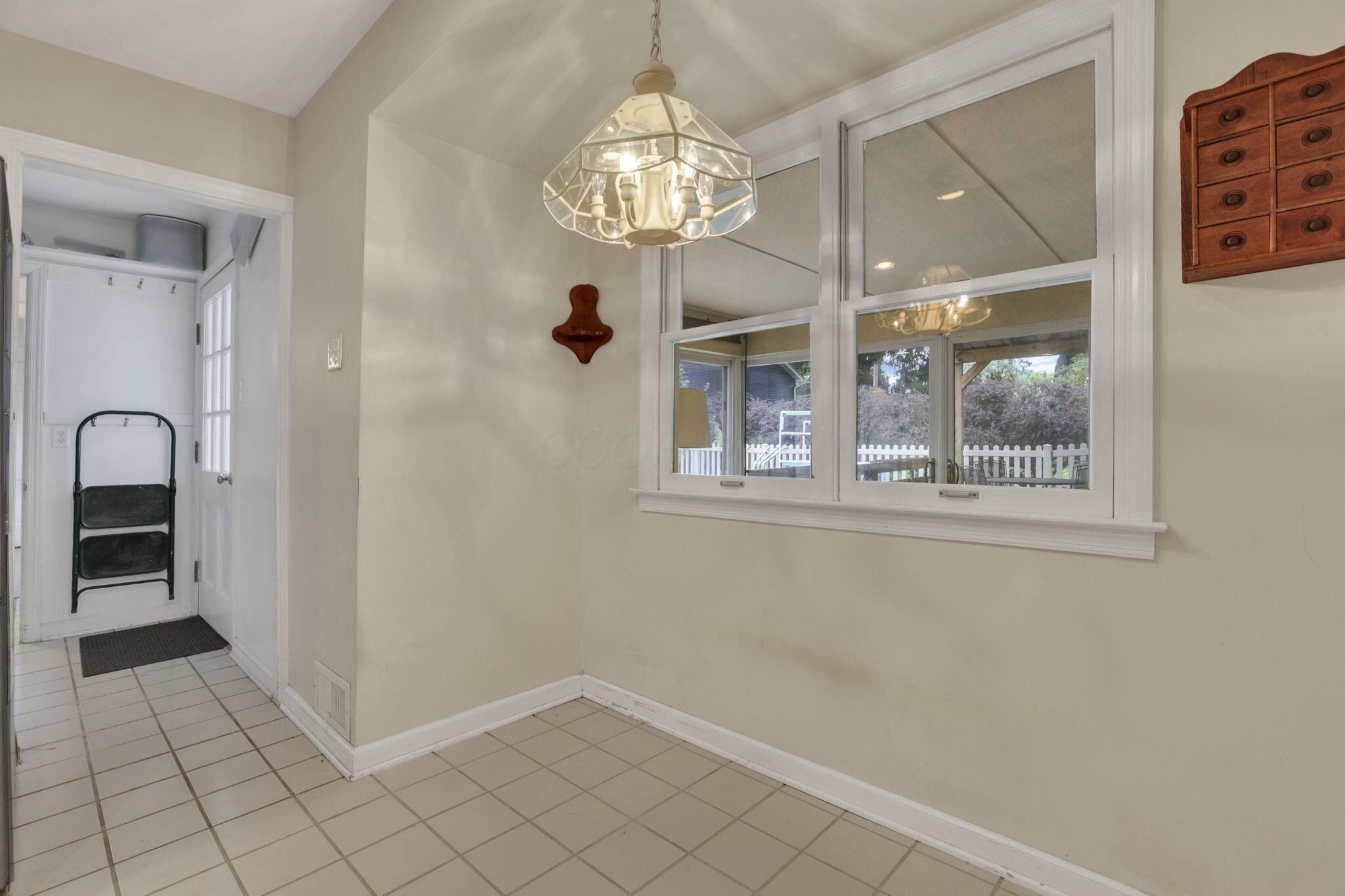 122 Wilshire Drive Property Photo 26