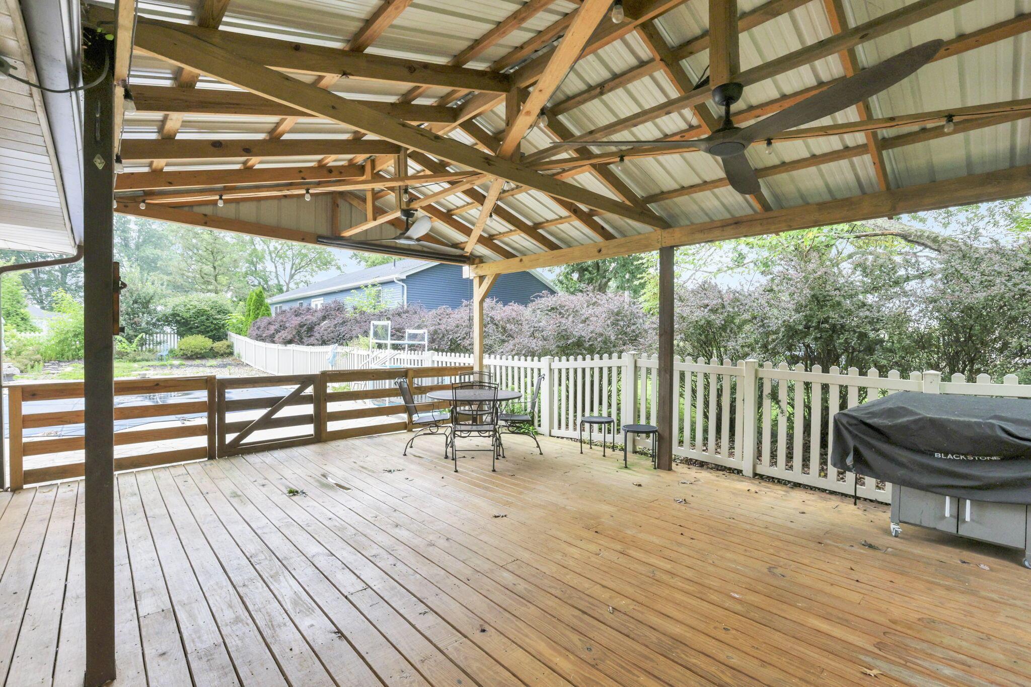 122 Wilshire Drive Property Photo 42