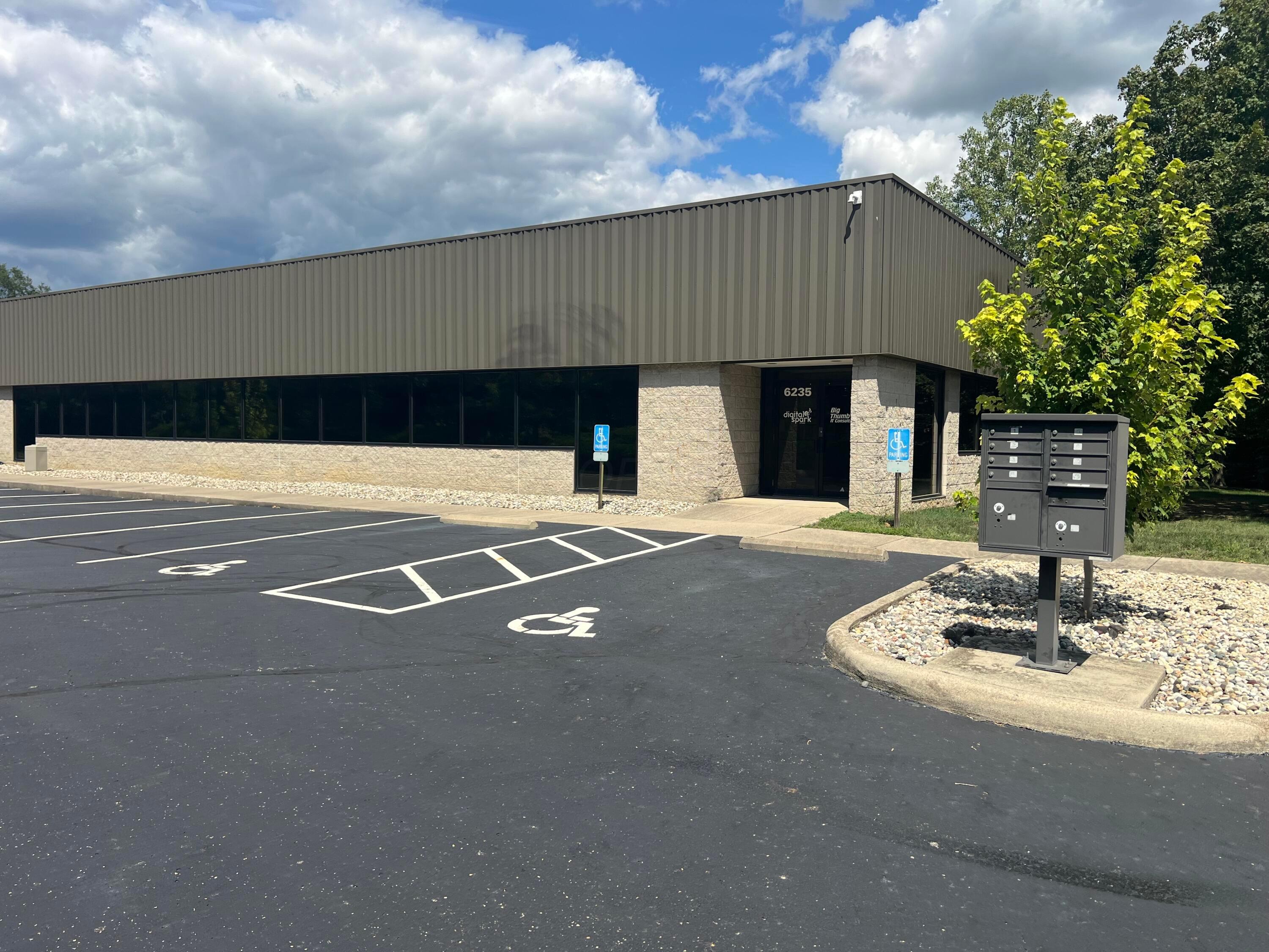 6235 Enterprise Court Property Photo 4