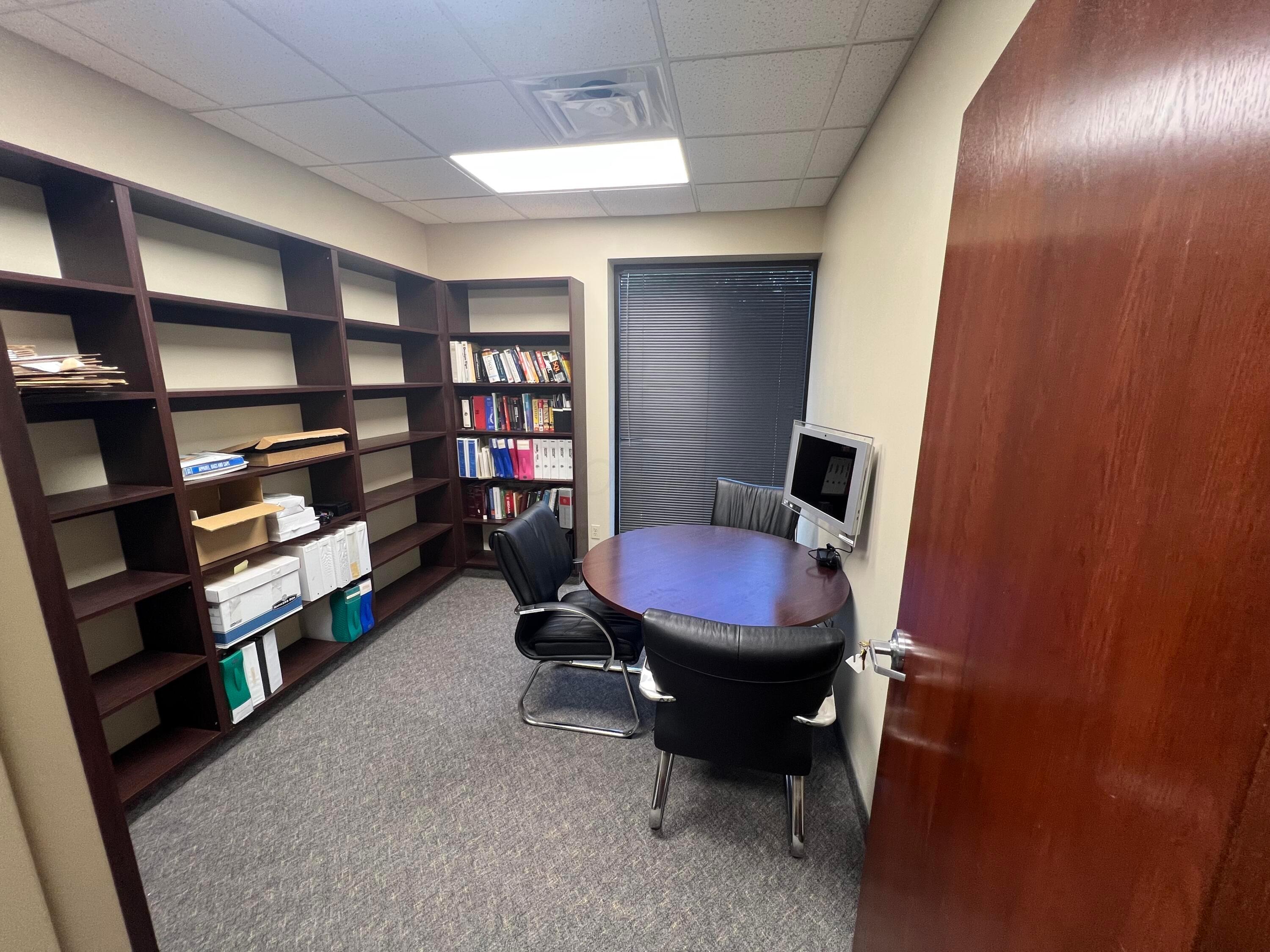 6235 Enterprise Court Property Photo 6