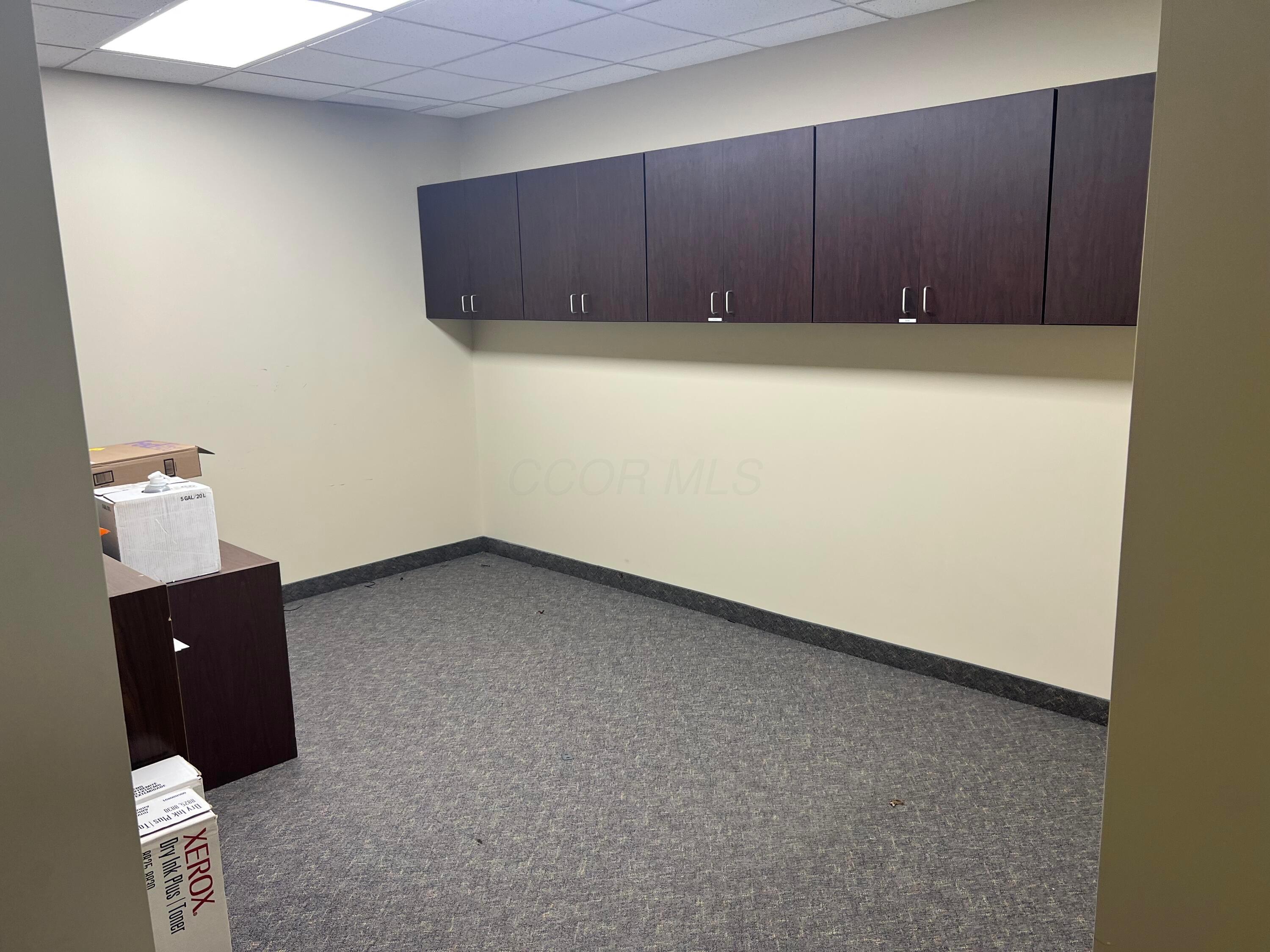 6235 Enterprise Court Property Photo 13