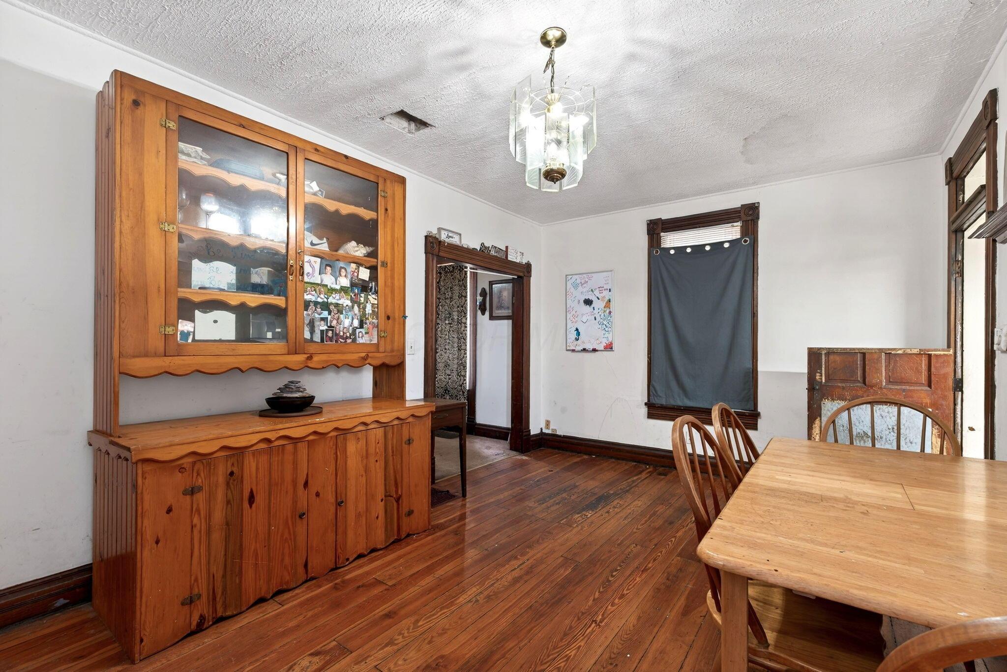 1682 Edwards Avenue Property Photo 12