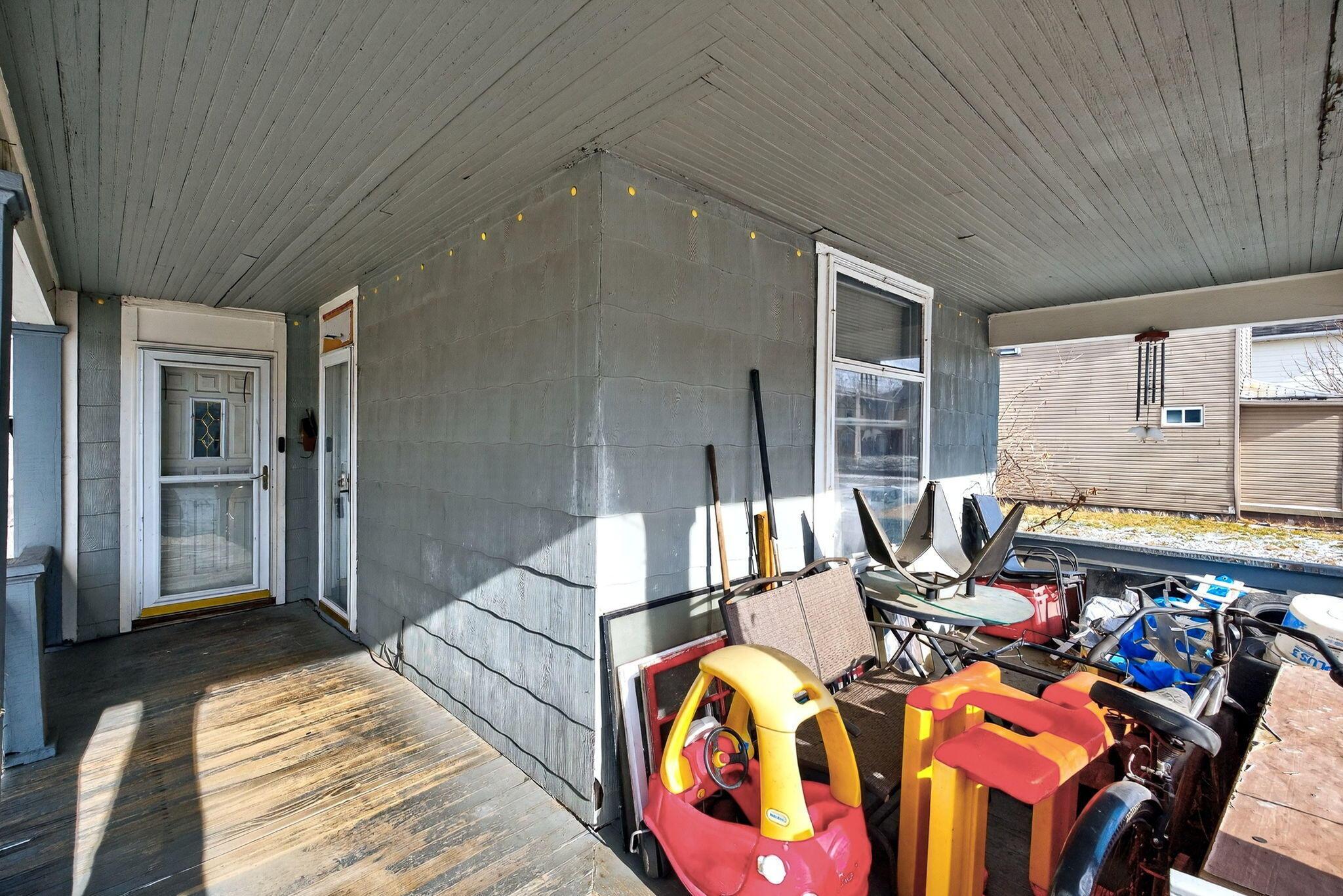 1682 Edwards Avenue Property Photo 29