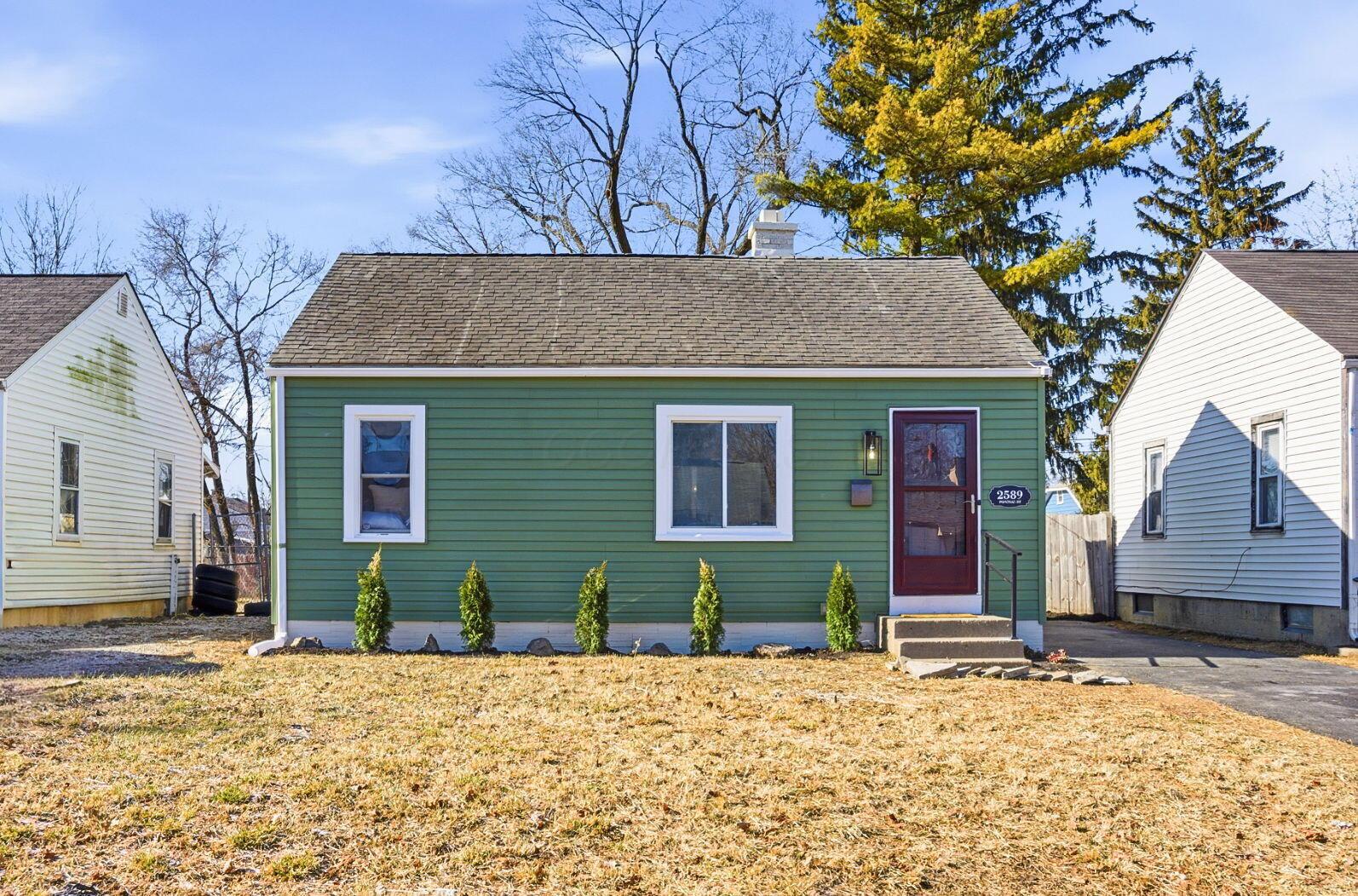 2589 Pontiac Street Property Photo 1