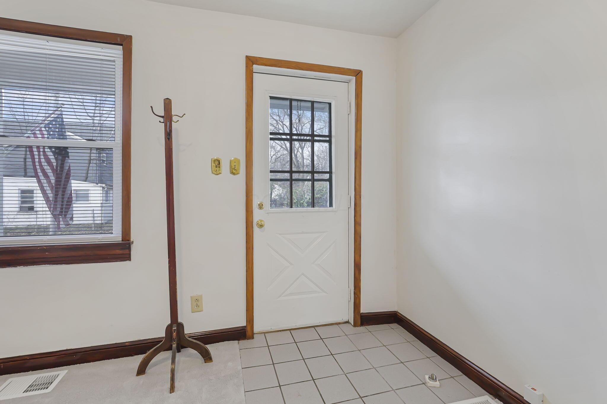 1858 S 5th Street Property Photo 5