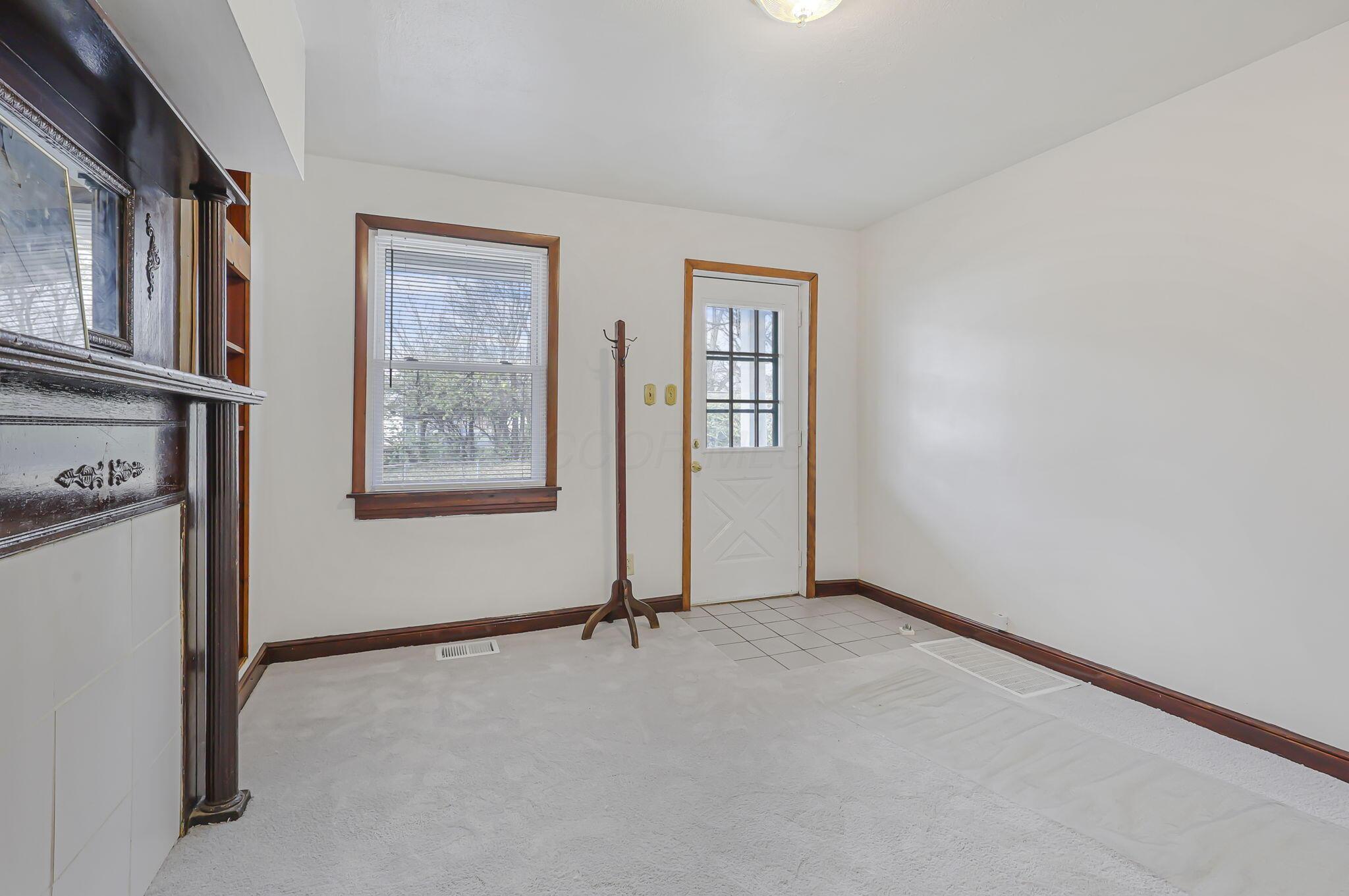 1858 S 5th Street Property Photo 7