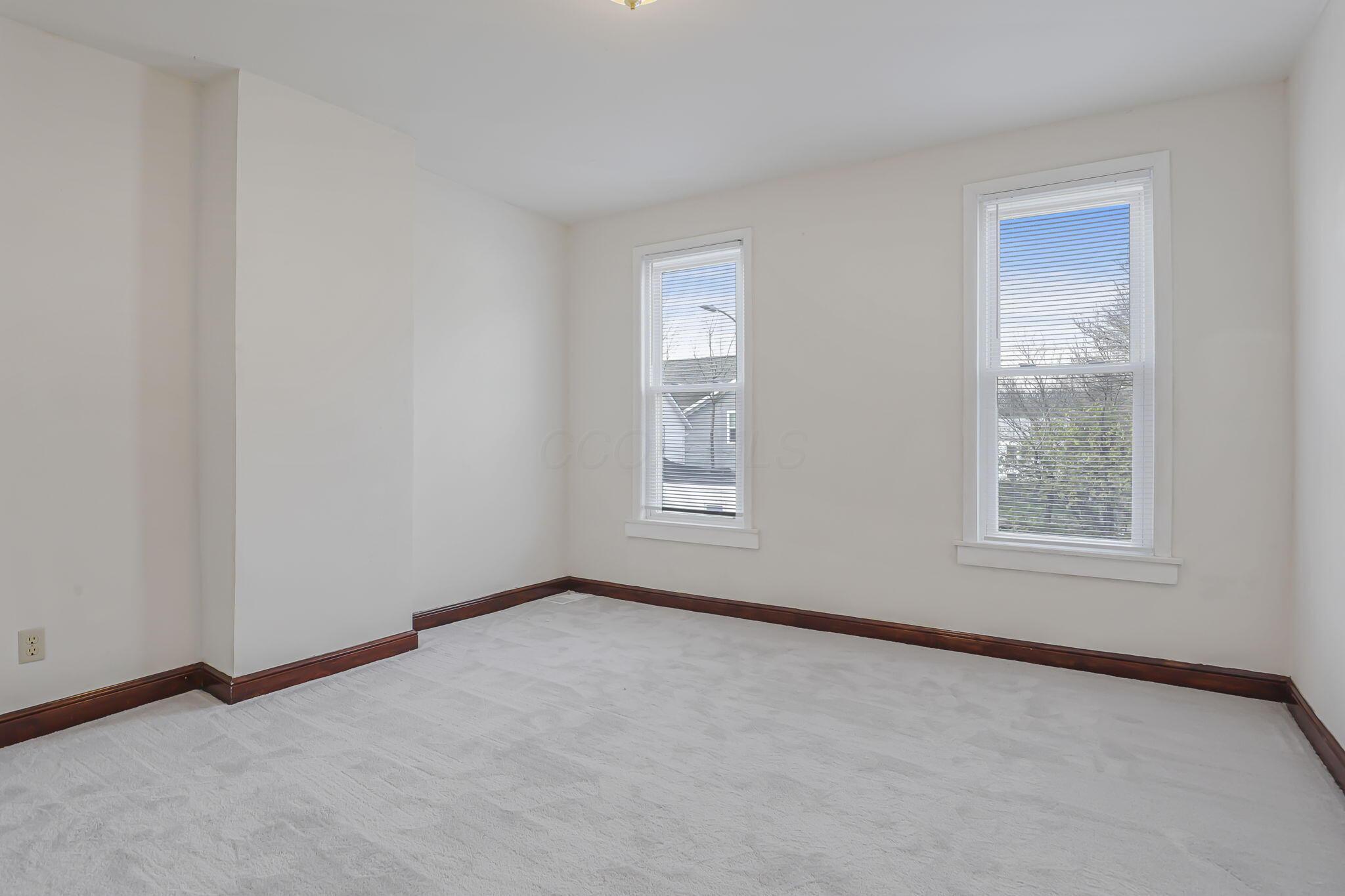 1858 S 5th Street Property Photo 17