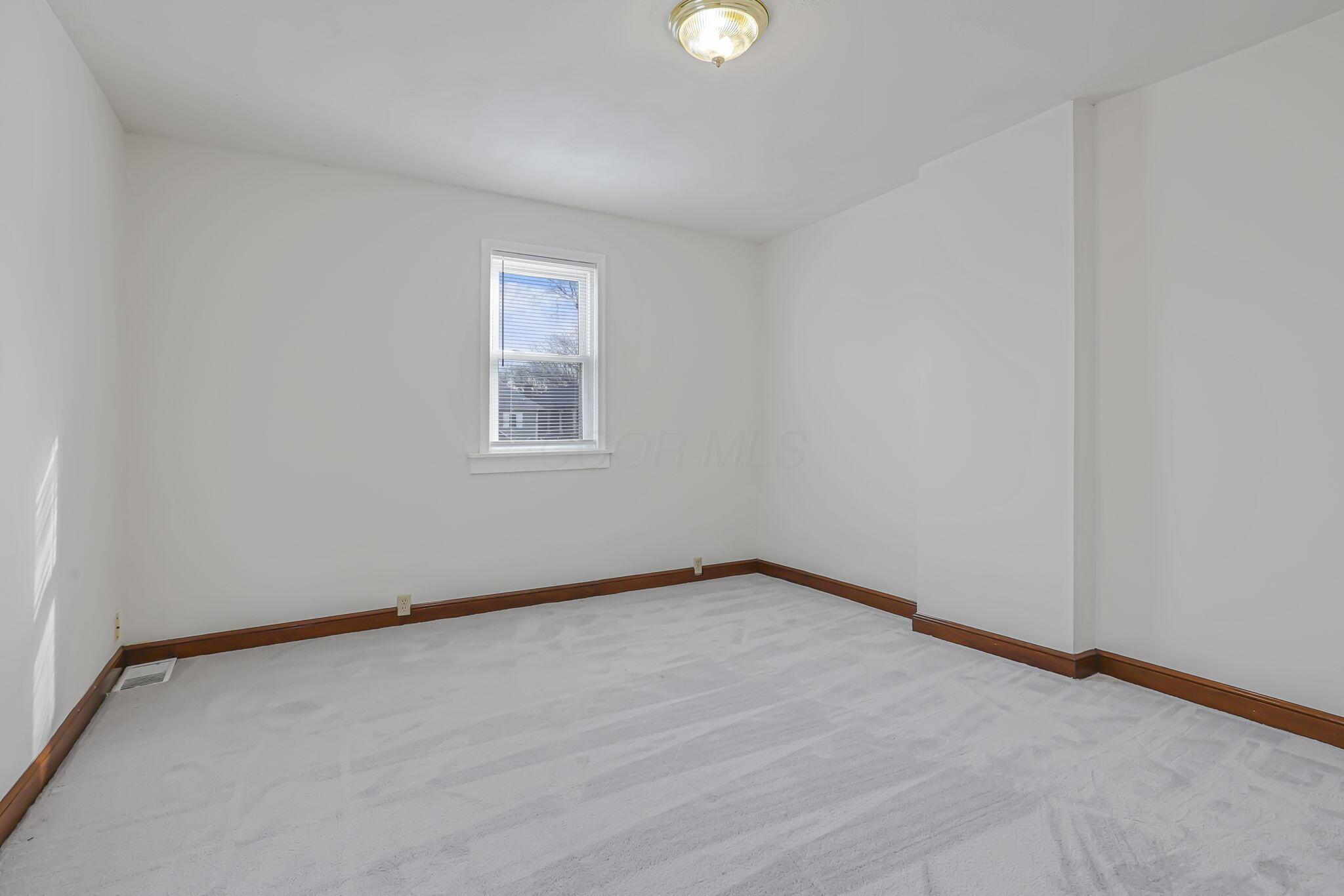 1858 S 5th Street Property Photo 20