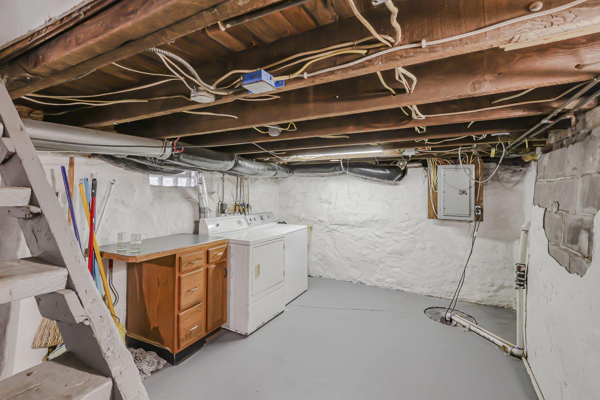 1858 S 5th Street Property Photo 23