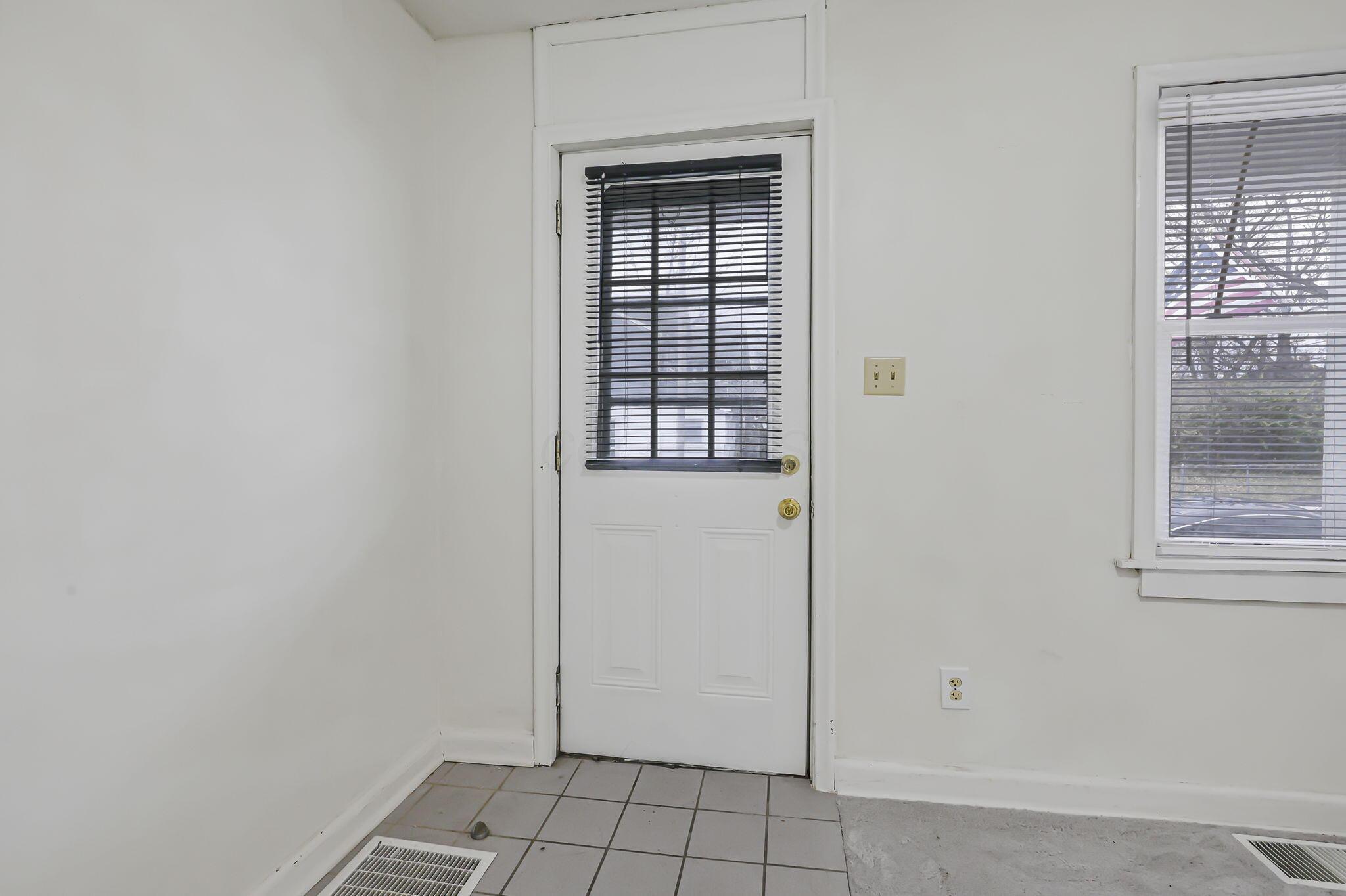 1858 S 5th Street Property Photo 30