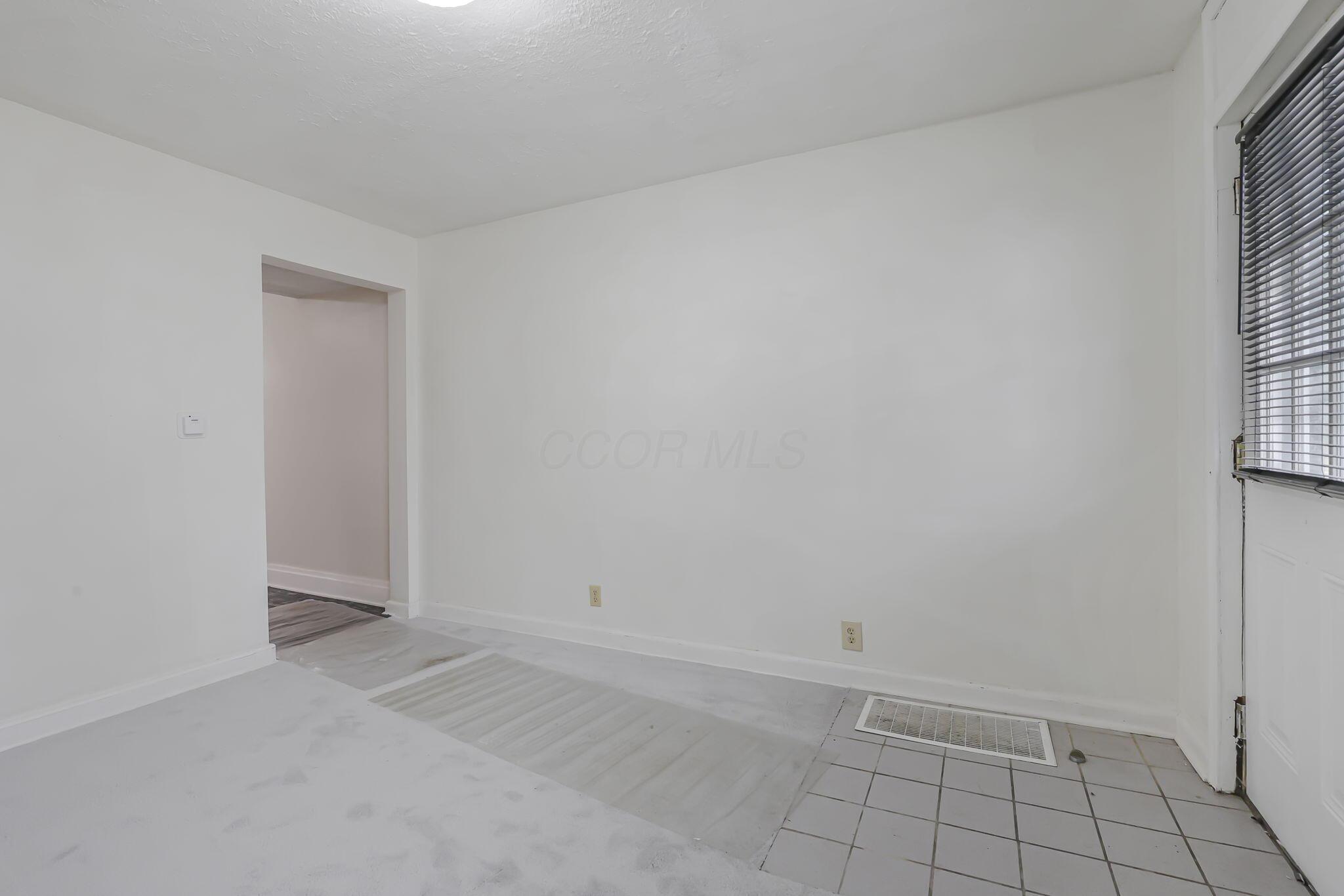 1858 S 5th Street Property Photo 33