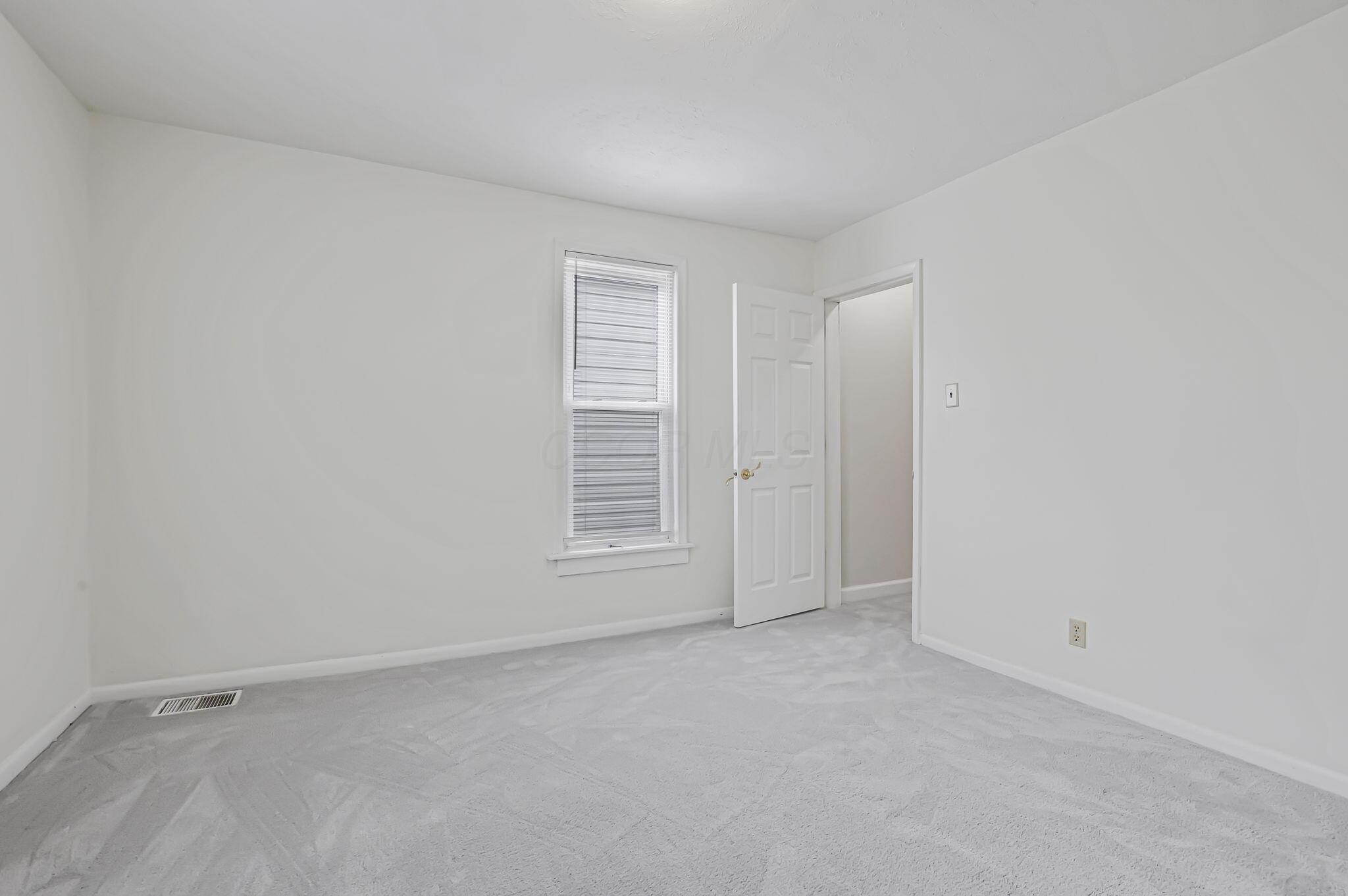 1858 S 5th Street Property Photo 40