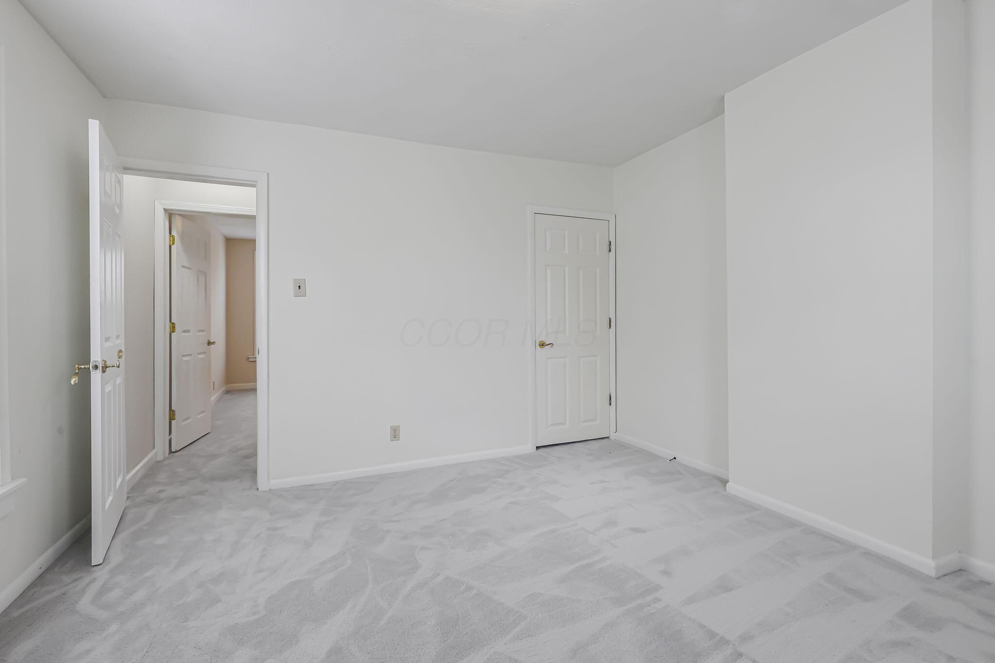 1858 S 5th Street Property Photo 41
