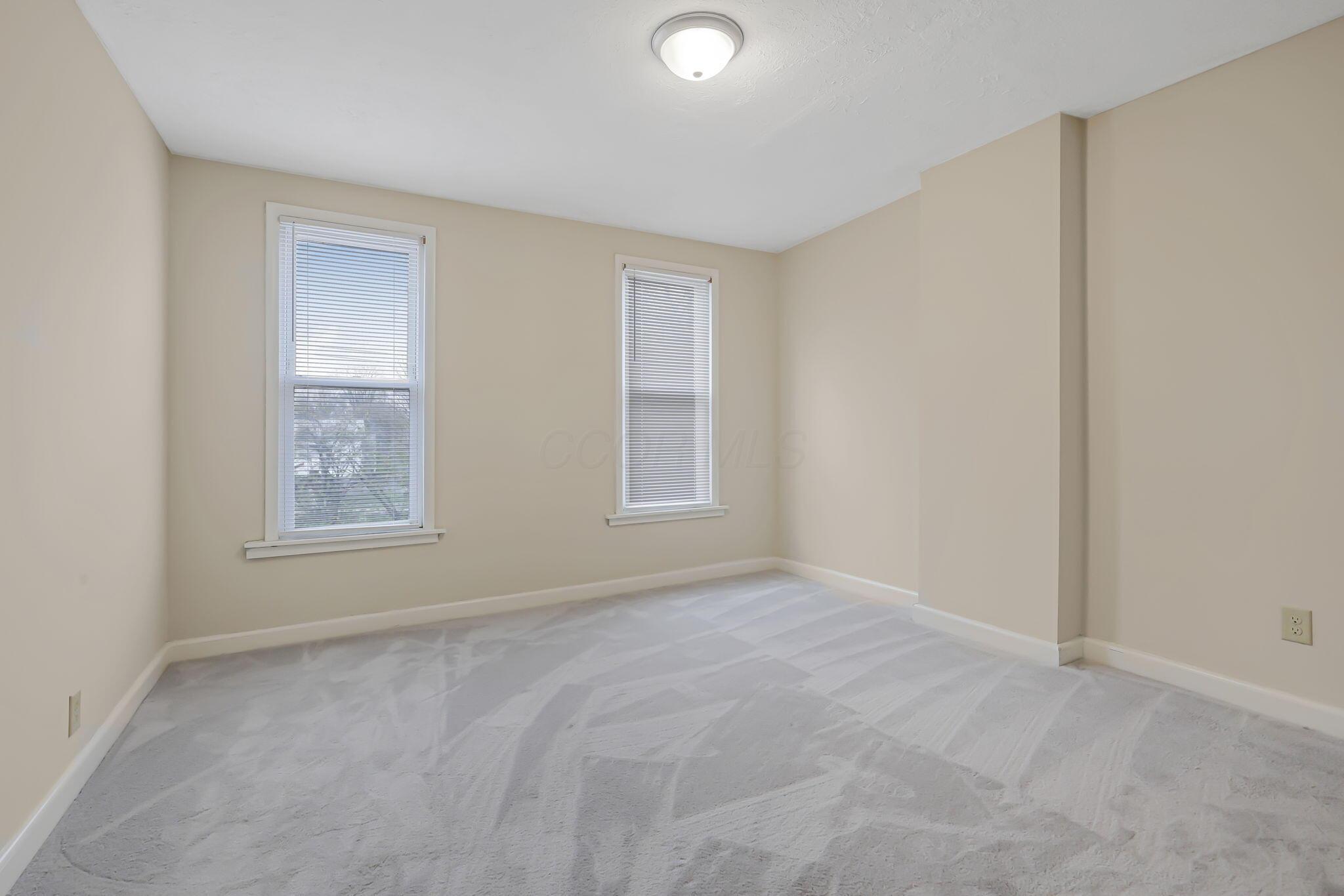 1858 S 5th Street Property Photo 42