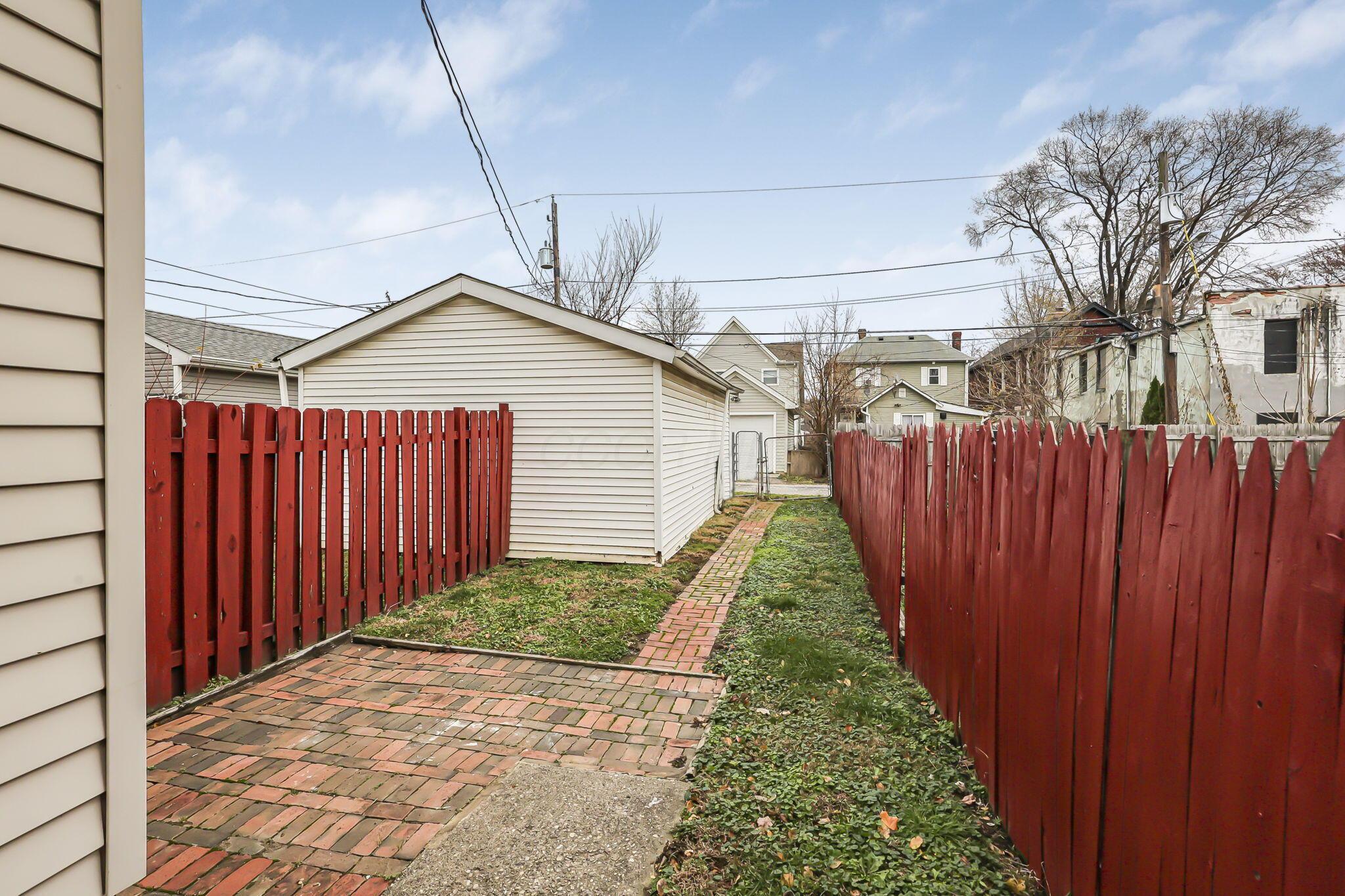 1858 S 5th Street Property Photo 48