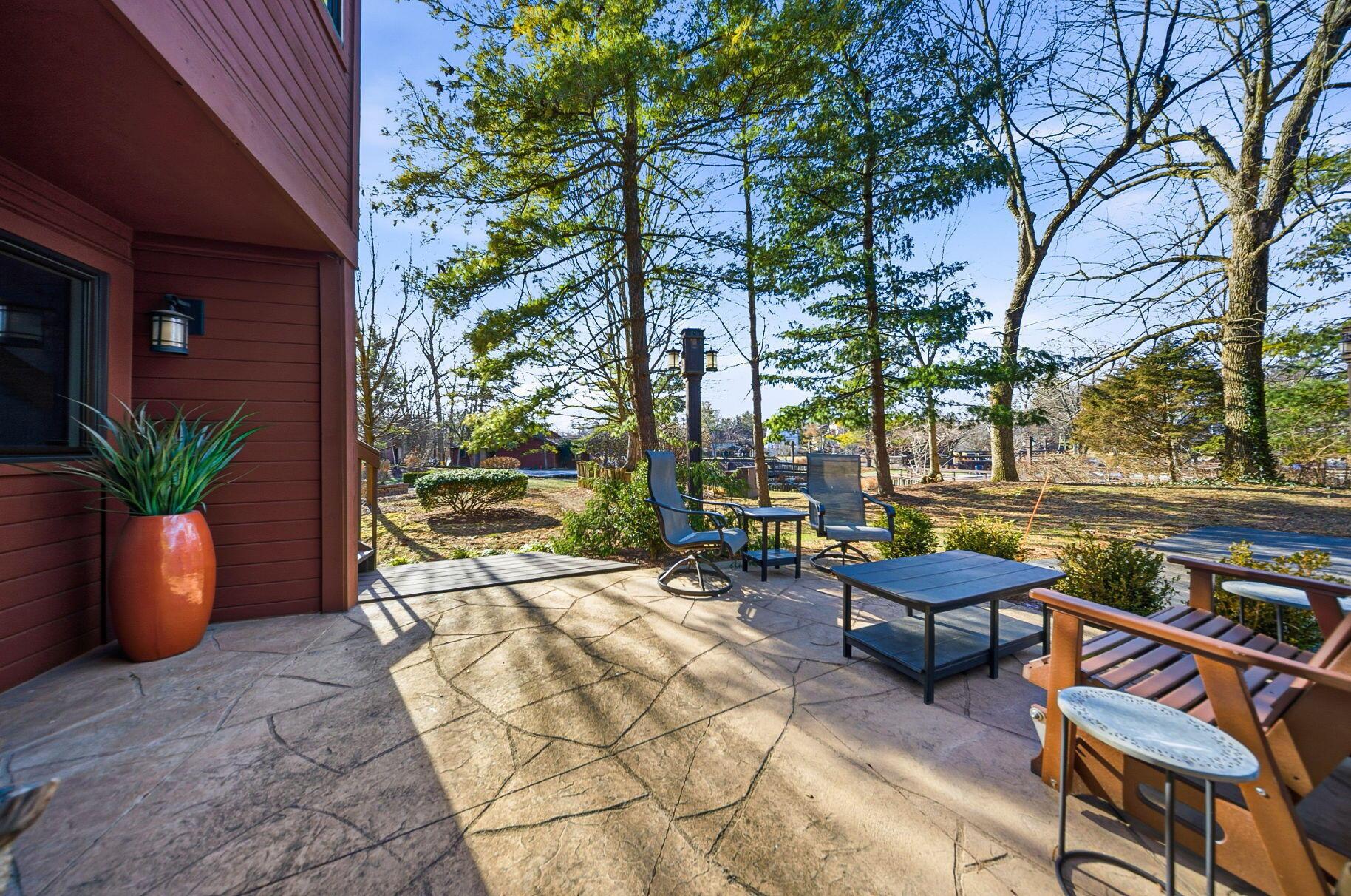 487 Beachside Drive Property Photo 42