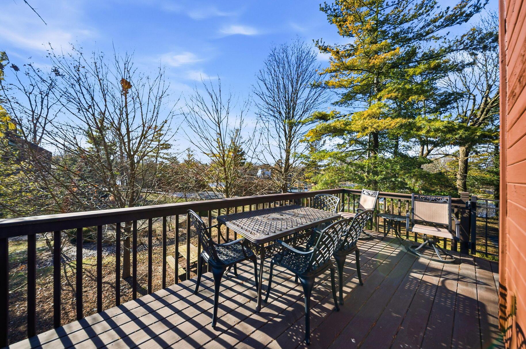 487 Beachside Drive Property Photo 45