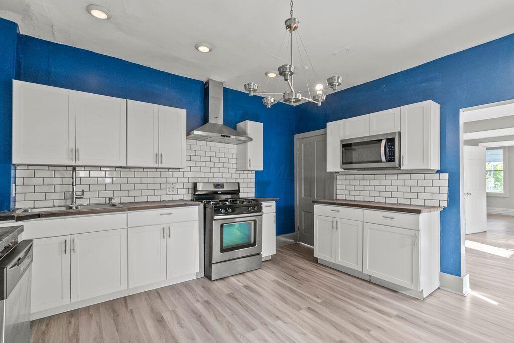 1121 E Livingston Avenue Property Photo 6