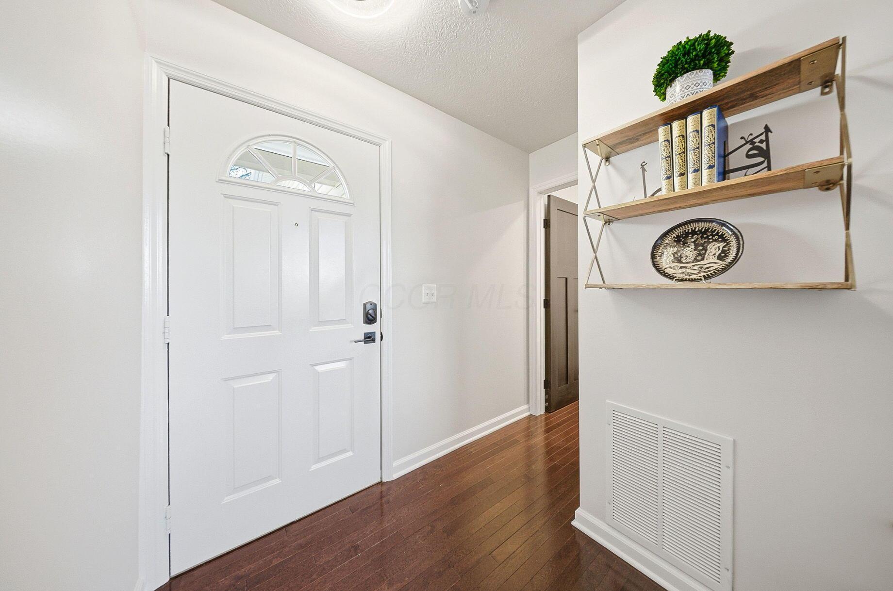 5022 Vinington Place Property Photo 5