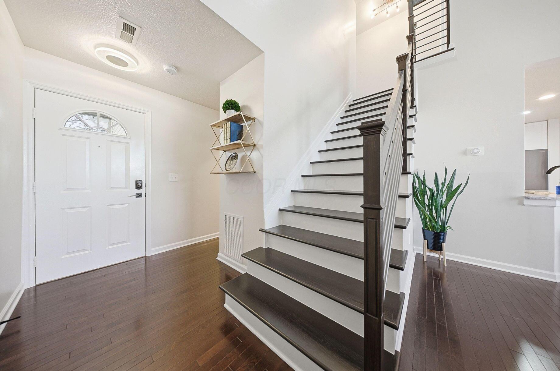 5022 Vinington Place Property Photo 8
