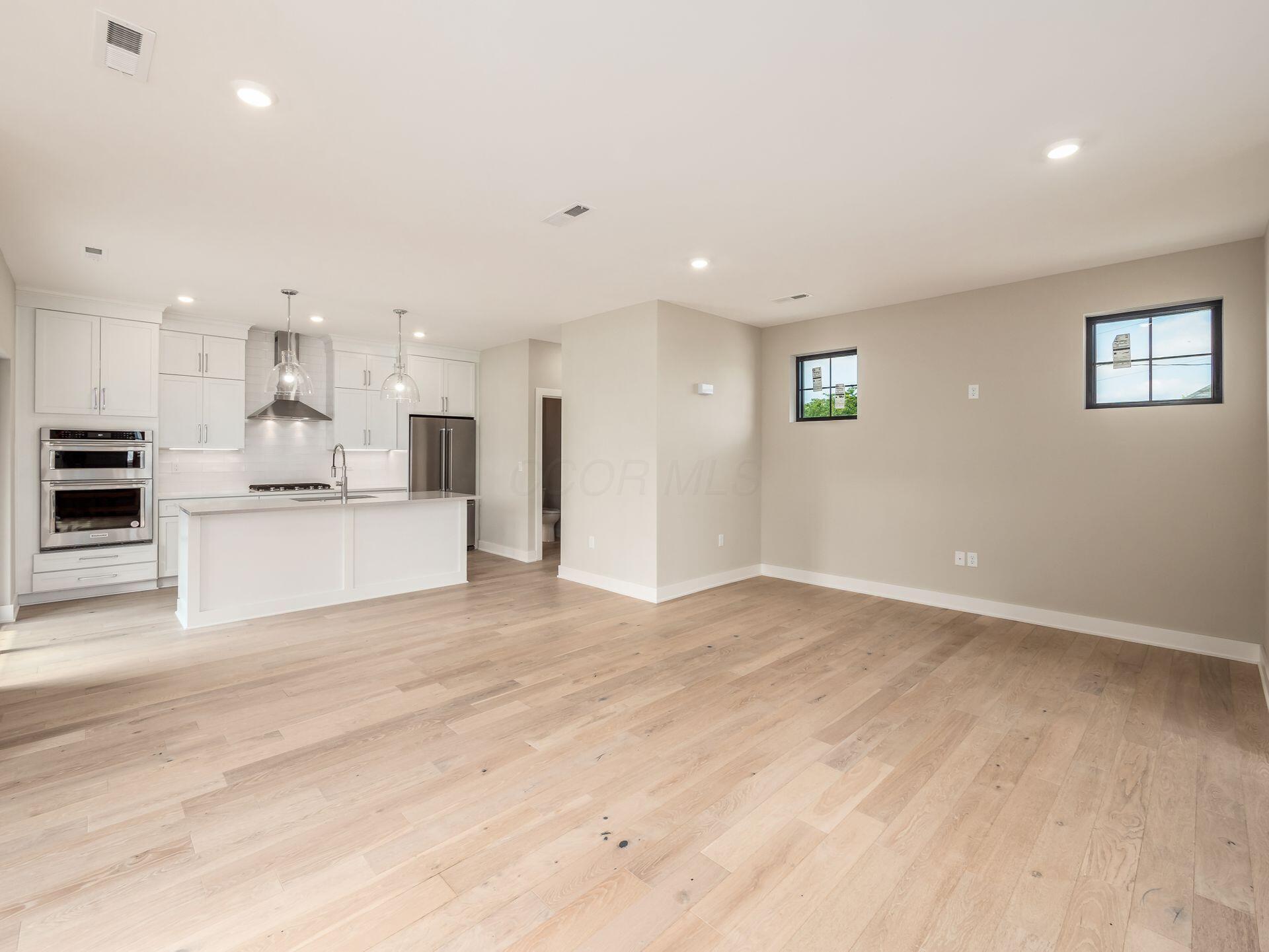 424 Jackson Street Property Photo 13