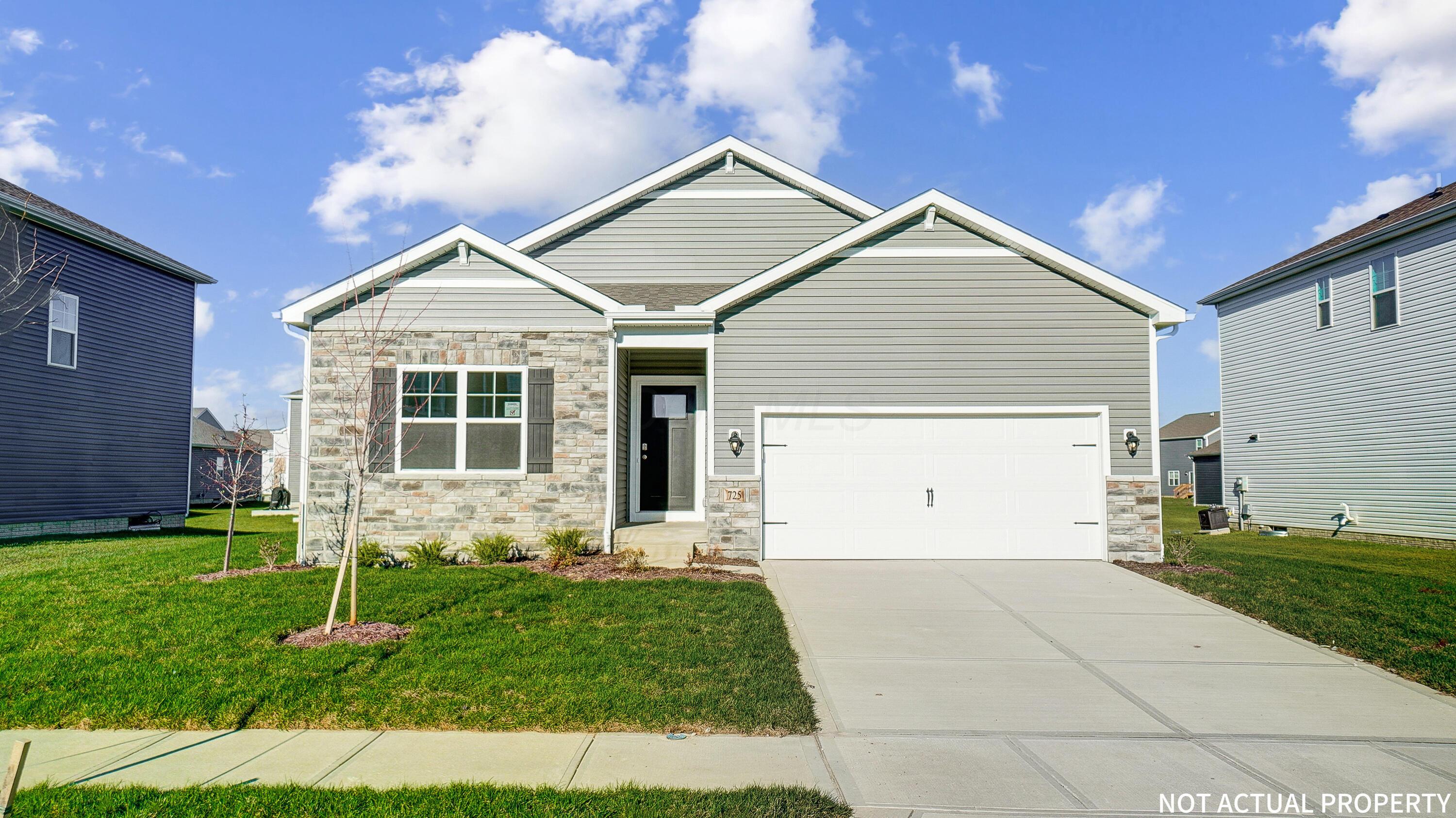 128 Vine Grove Drive Property Photo 1