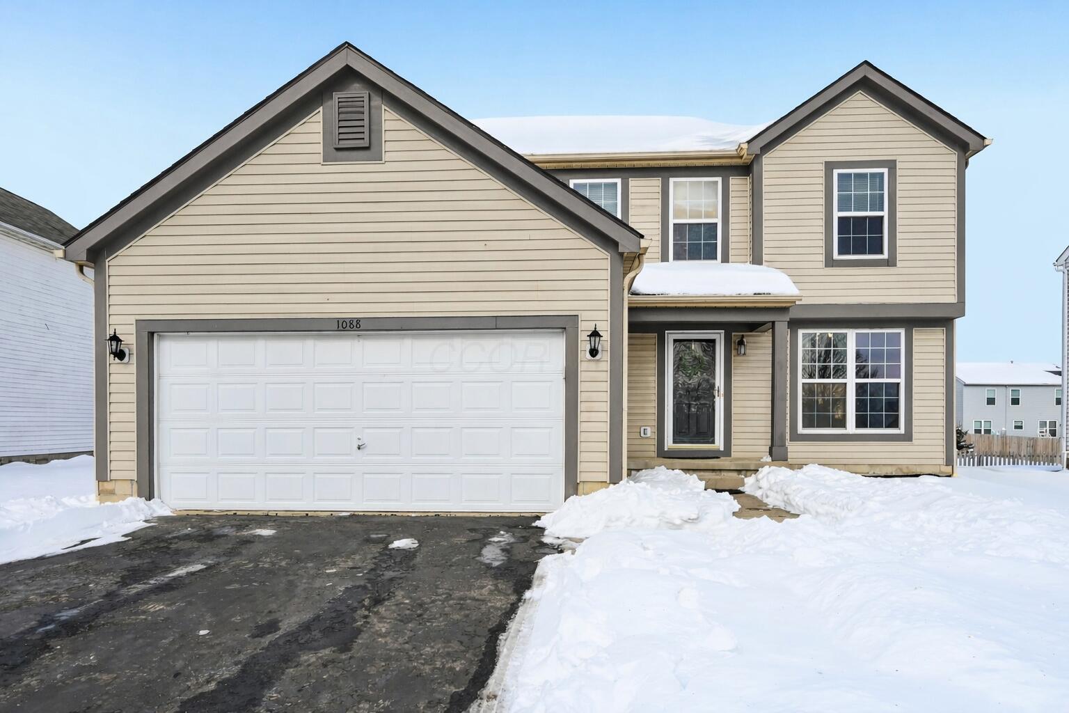 1088 Amherst Boulevard Property Photo 1