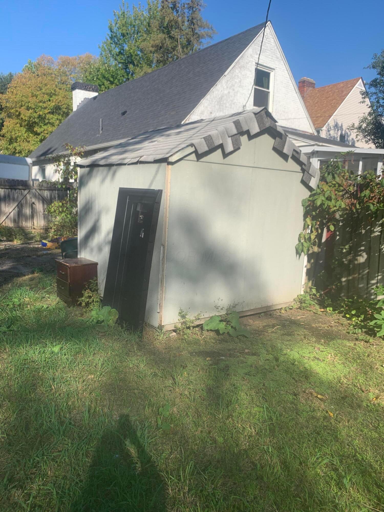 940 Lilley Avenue Property Photo 20