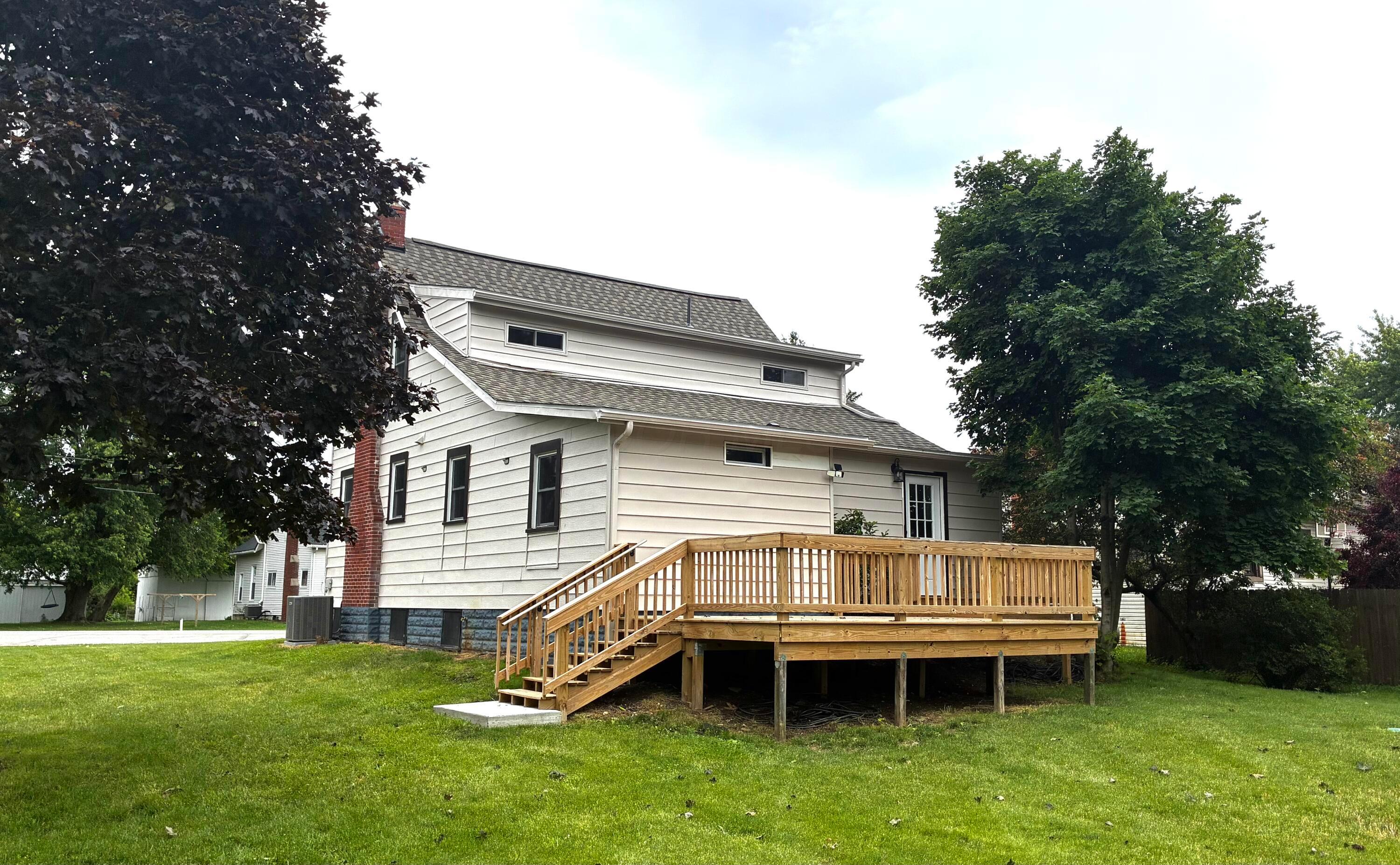 24131 State Route 161 Property Photo 2