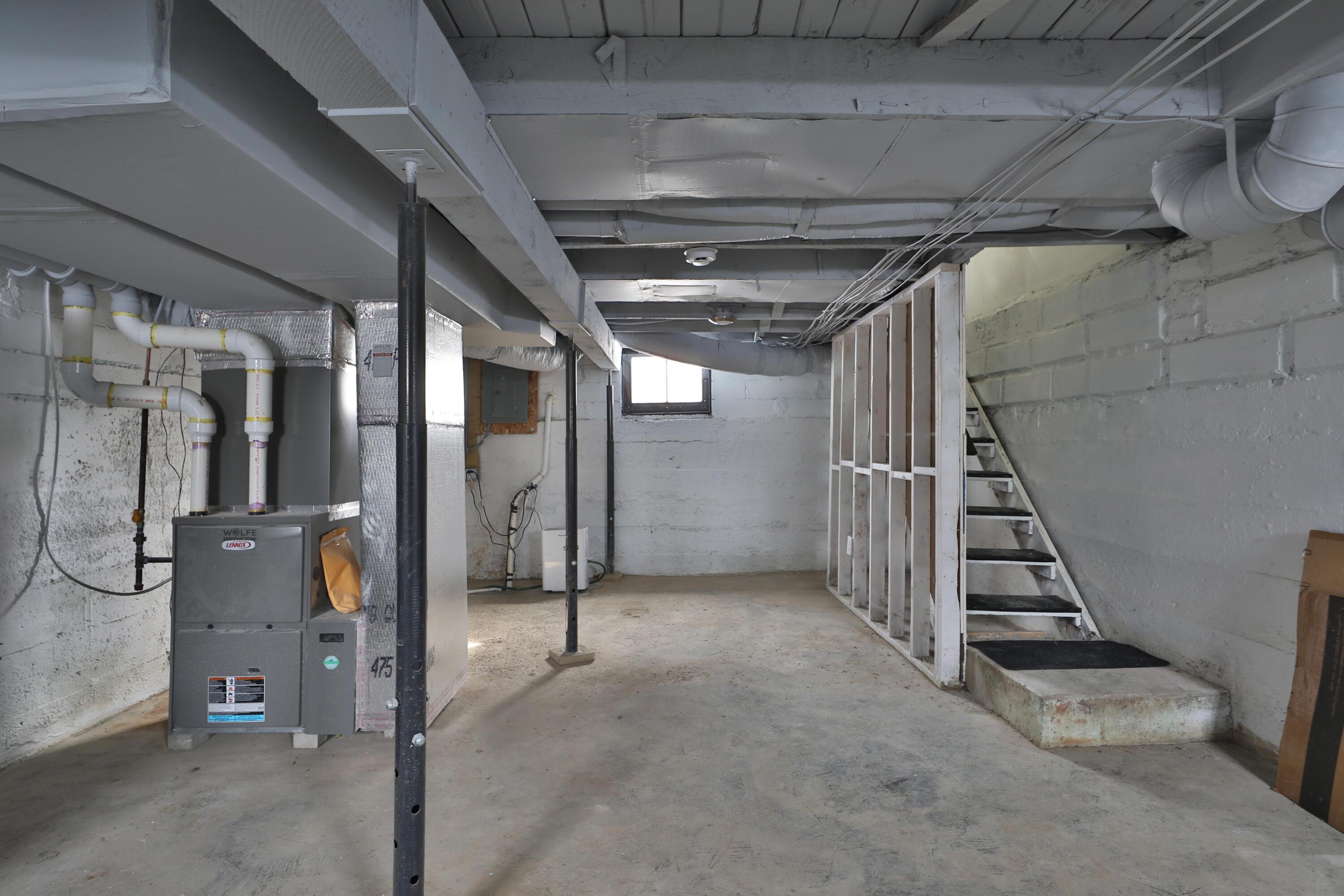 24131 State Route 161 Property Photo 38