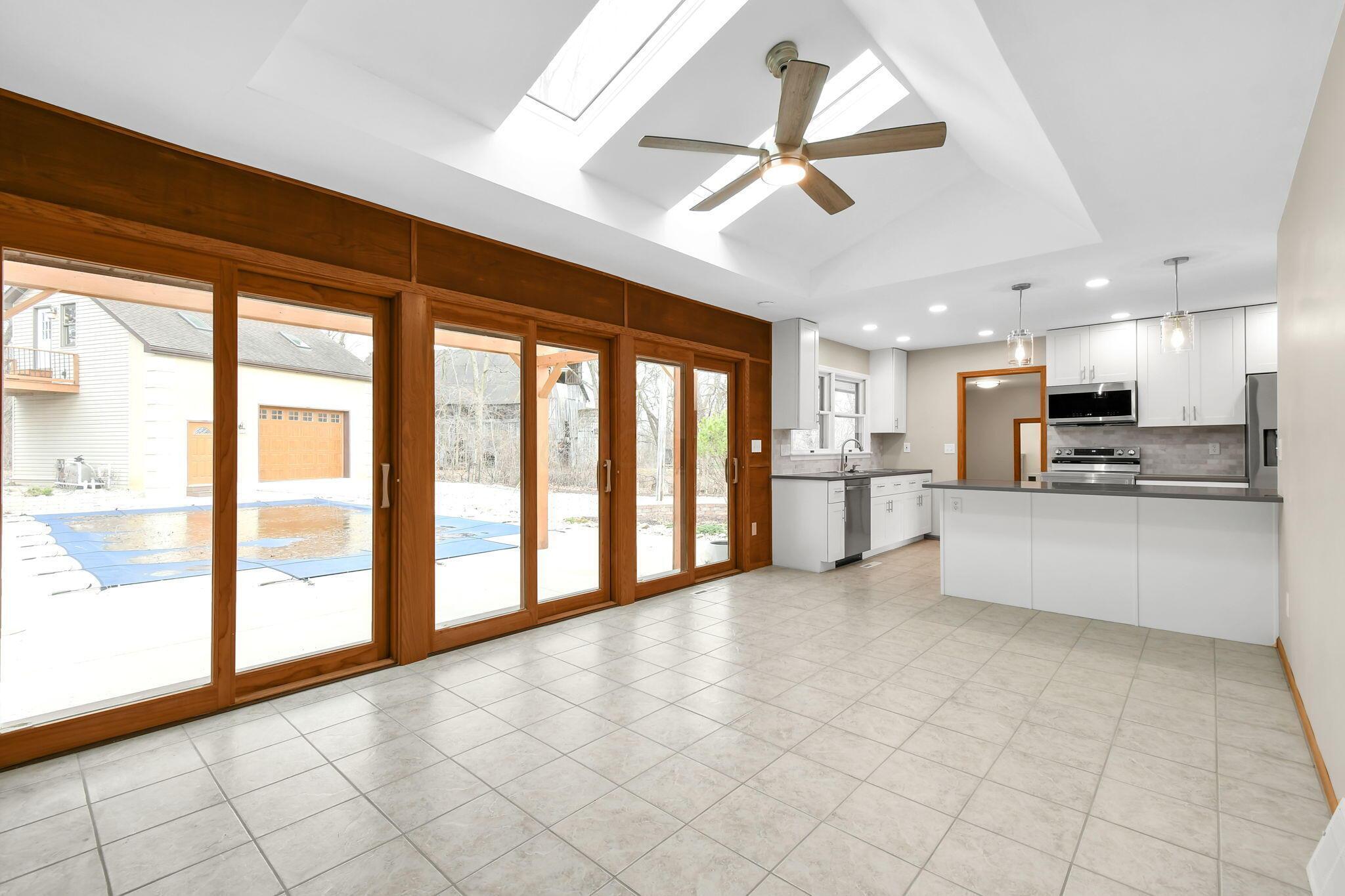 13669 E State Route 37 Property Photo 13