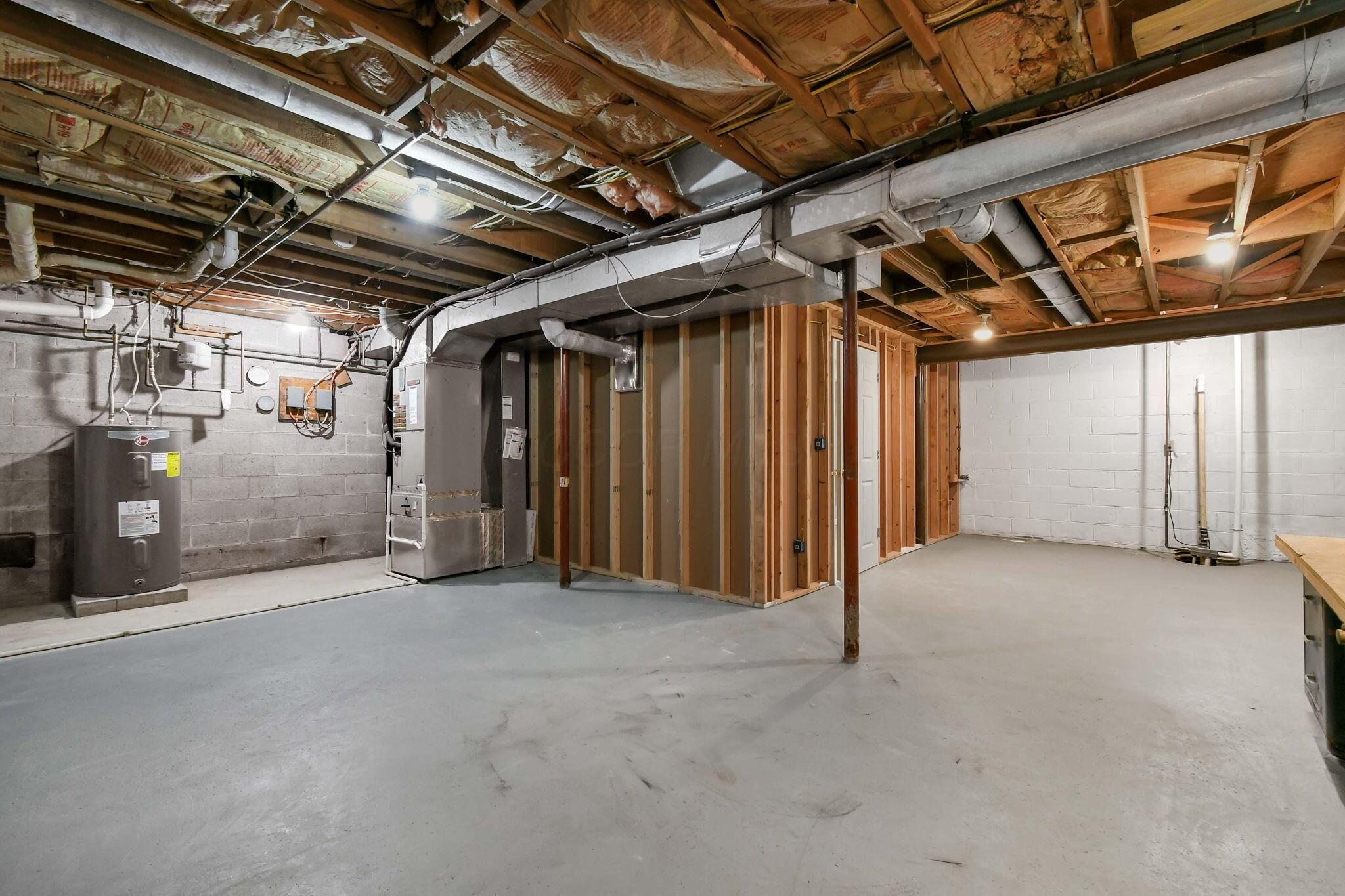 13669 E State Route 37 Property Photo 29