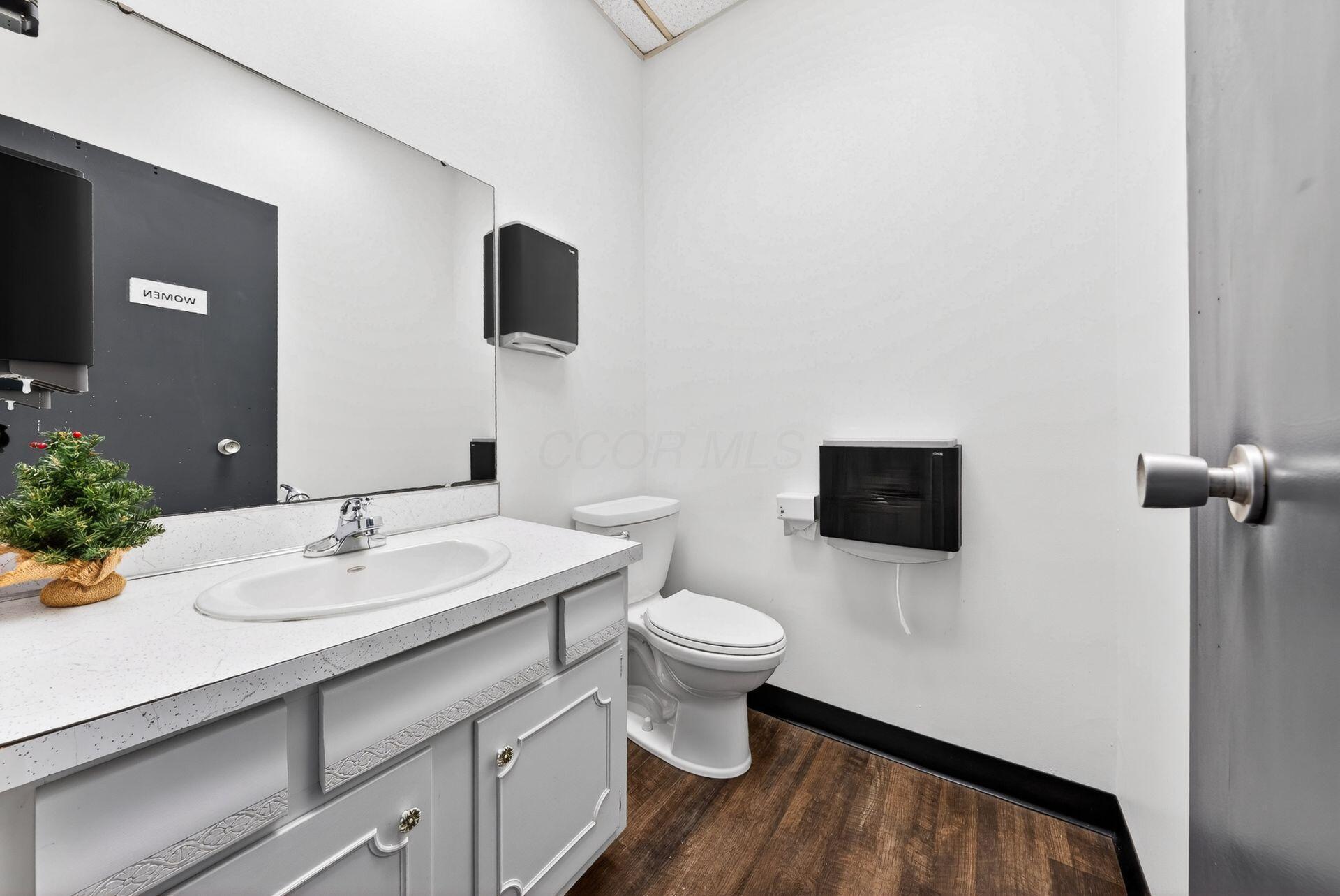 1333 Research Road Property Photo 21