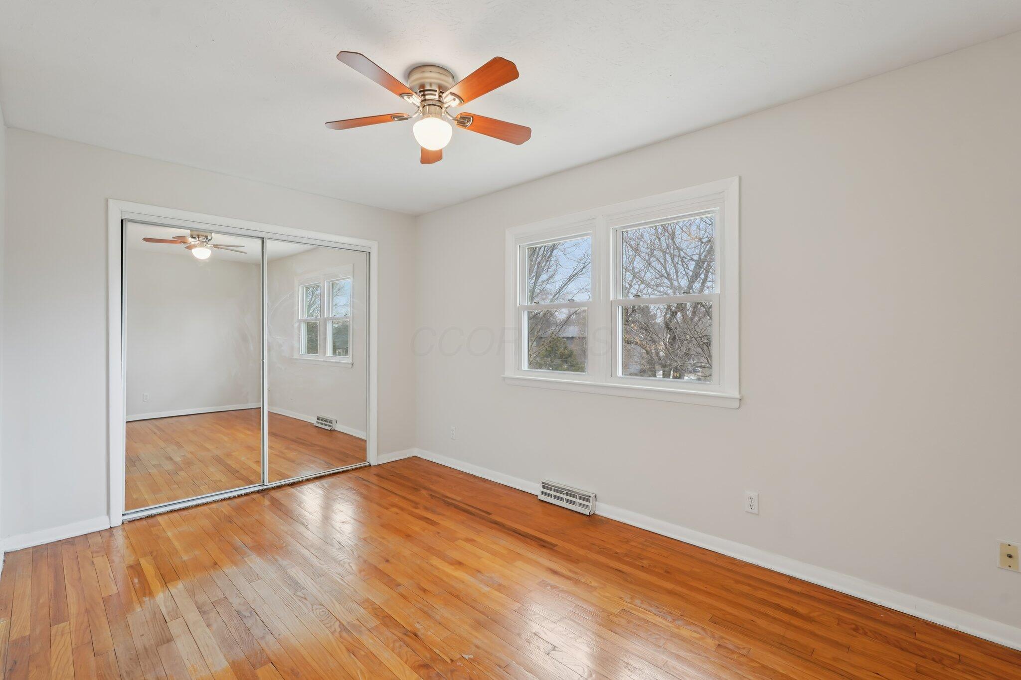 5644 Linworth Road Property Photo 19