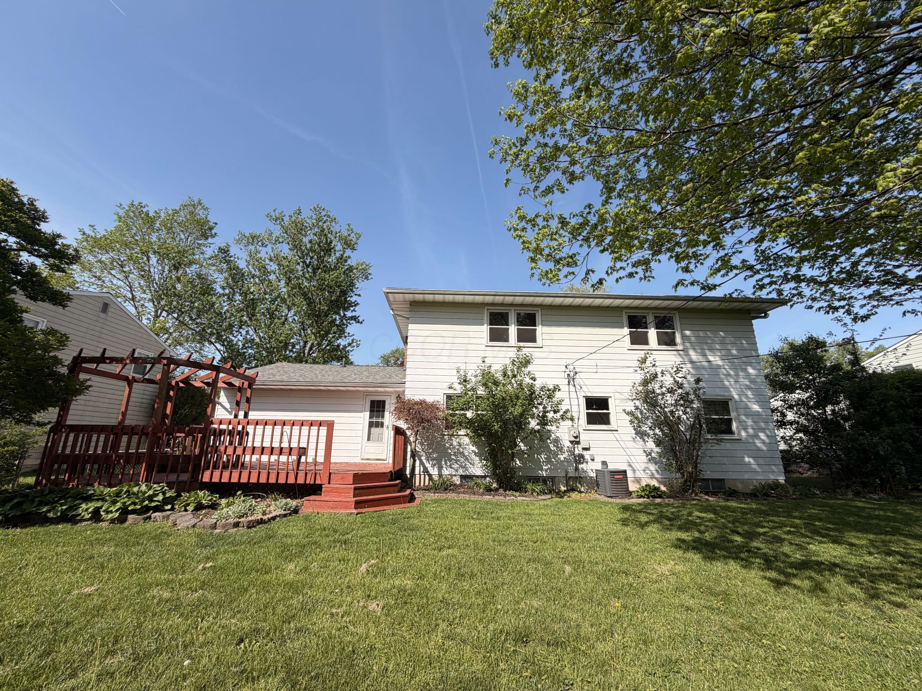 5644 Linworth Road Property Photo 28
