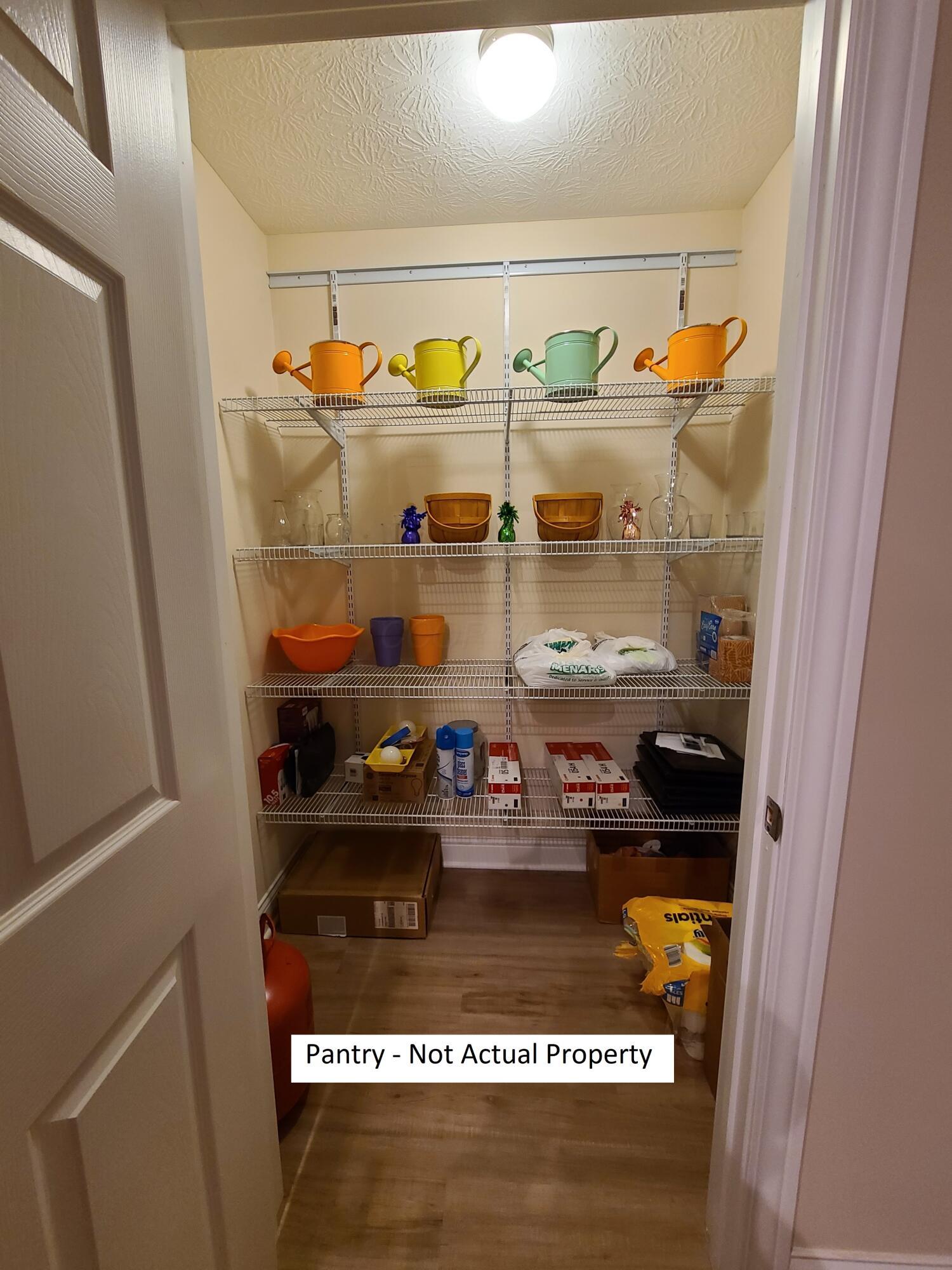 708 Olde Creek Drive Property Photo 8