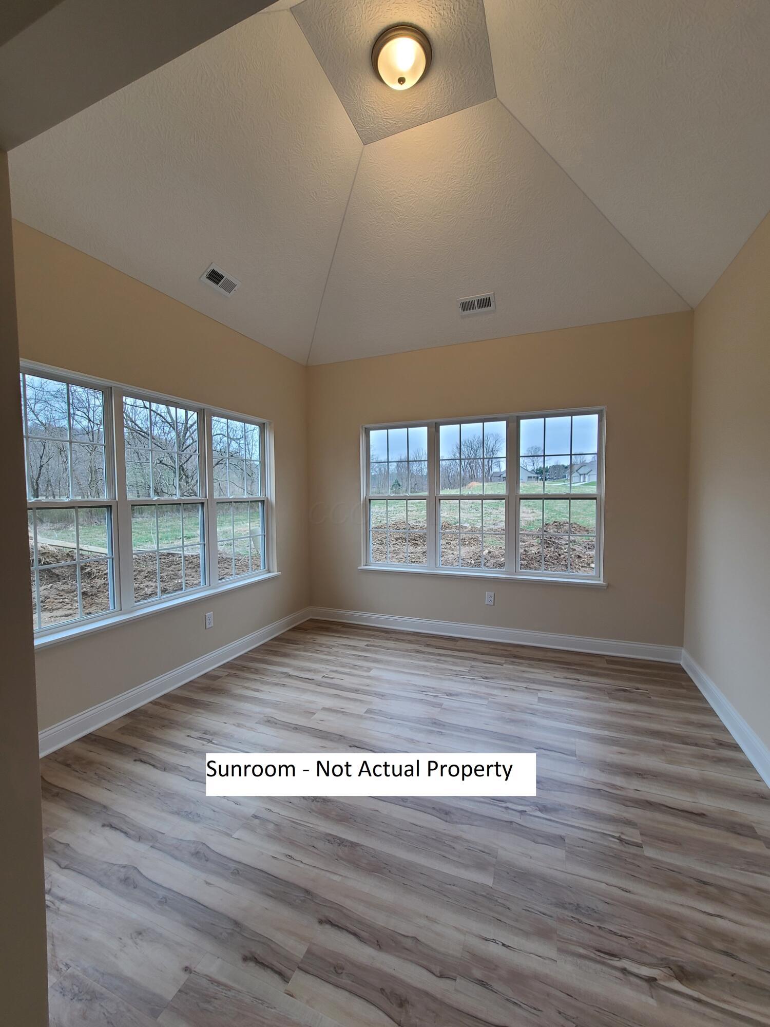 708 Olde Creek Drive Property Photo 14
