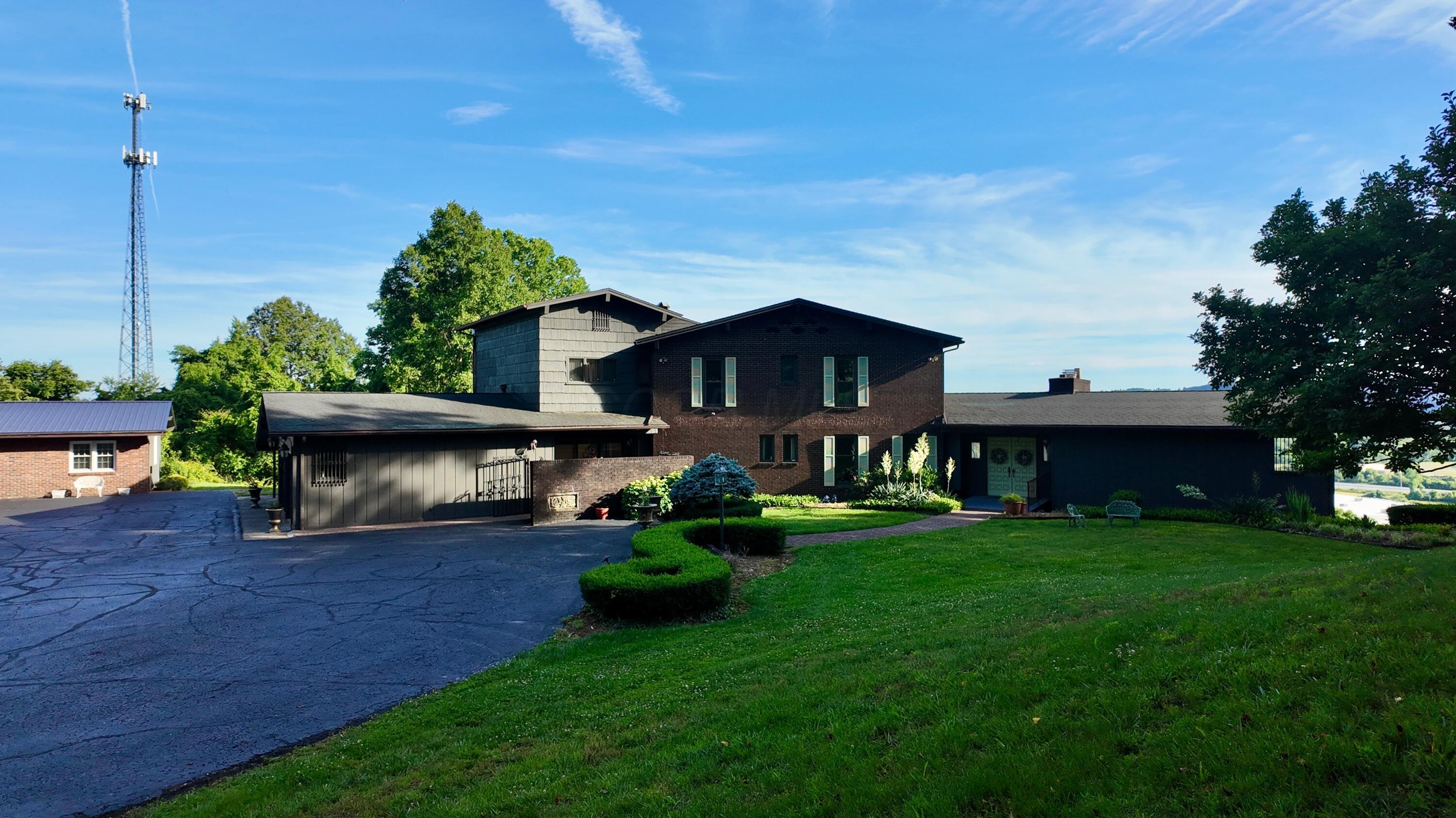 7617 Sunhill Drive