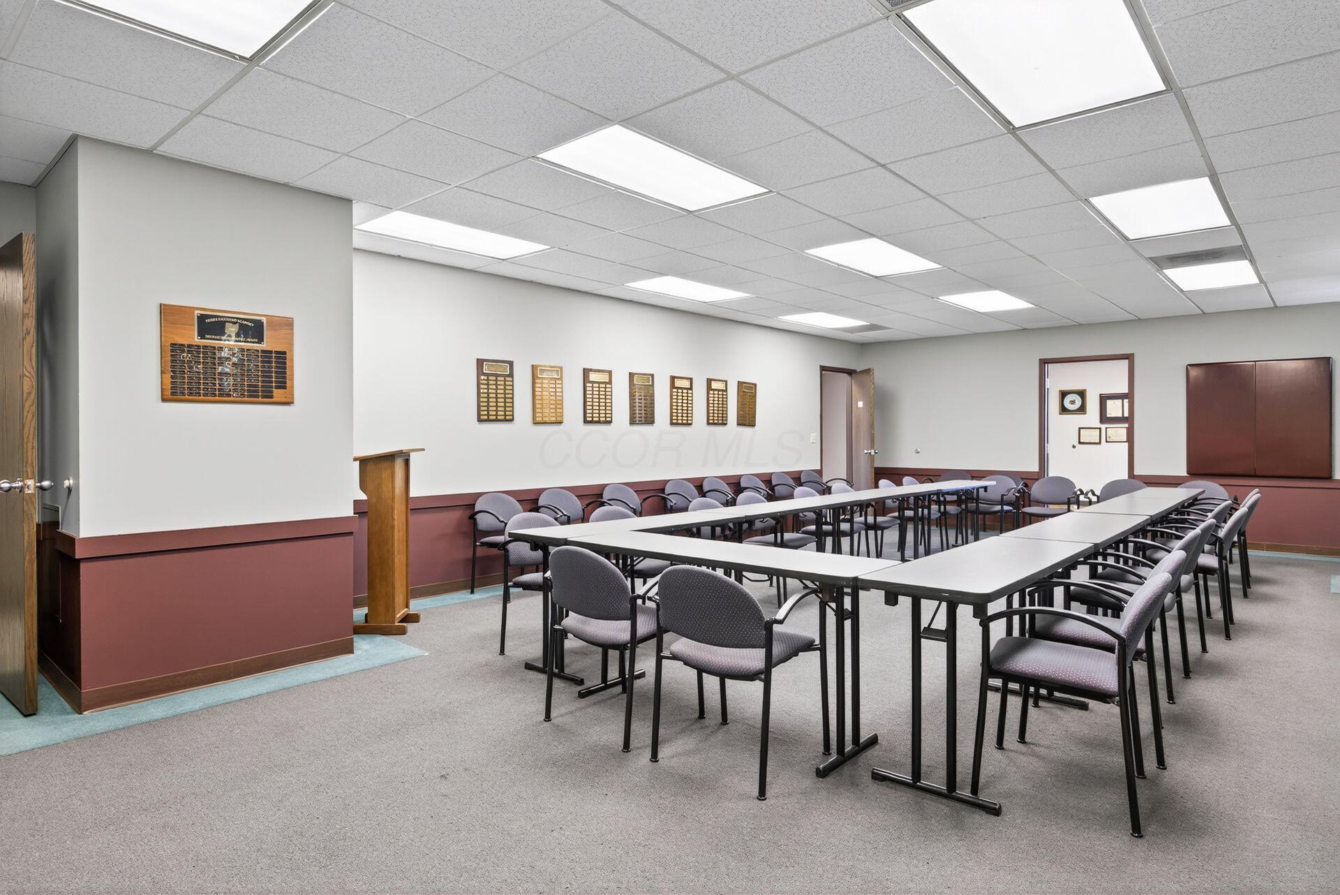 1370 Dublin Road, 100 Property Photo 6